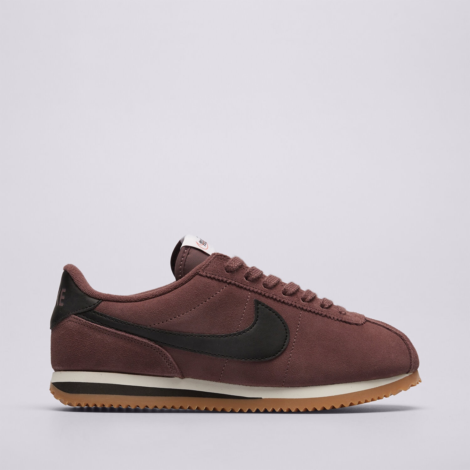 Buty sneakersy damskie NIKE W CORTEZ SUEDE IB1857-500 FIOLETOWY