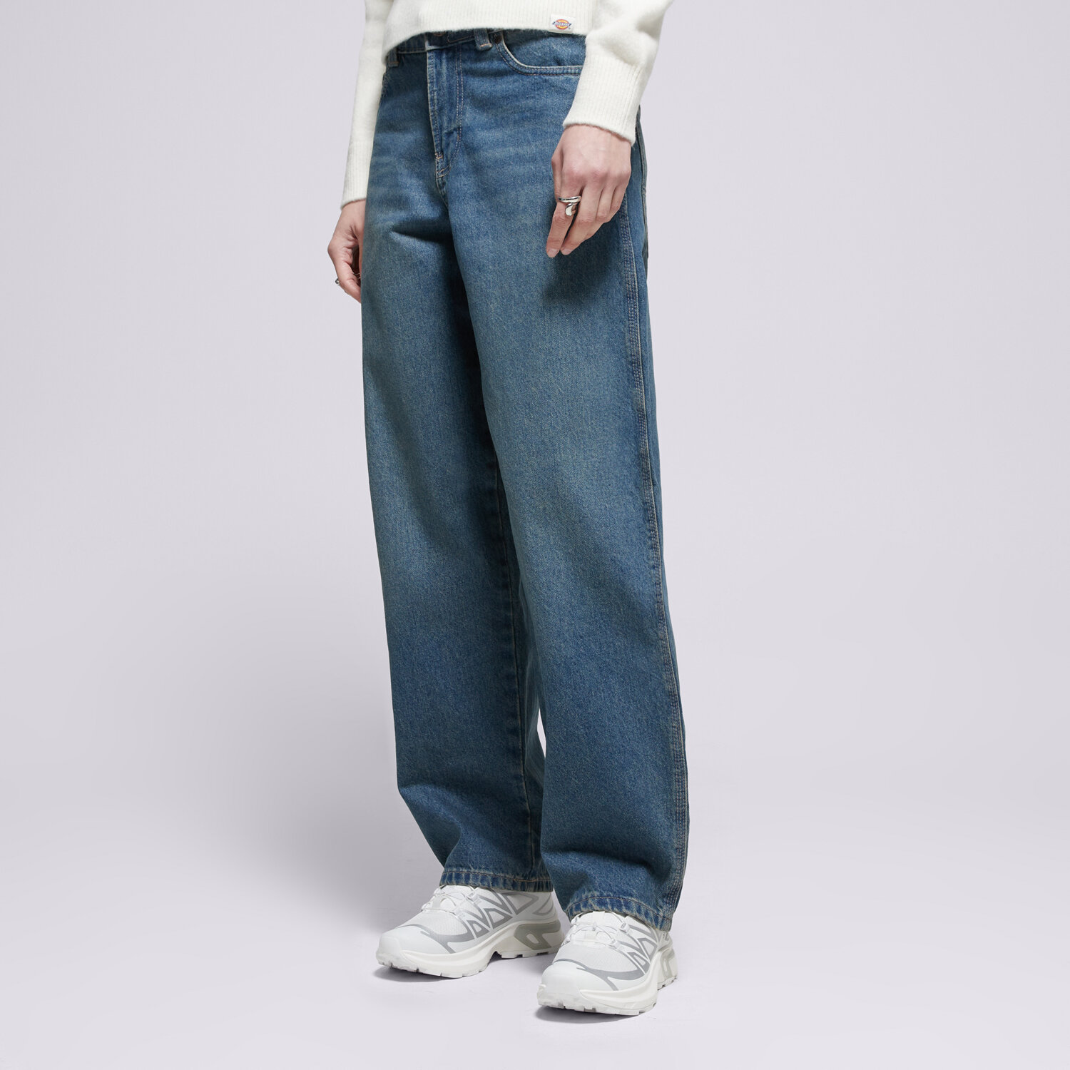 Spodnie sportowe damskie DICKIES SPODNIE LOOSE TAPERED WORK JEANS W DK0A885JL231 NIEBIESKI