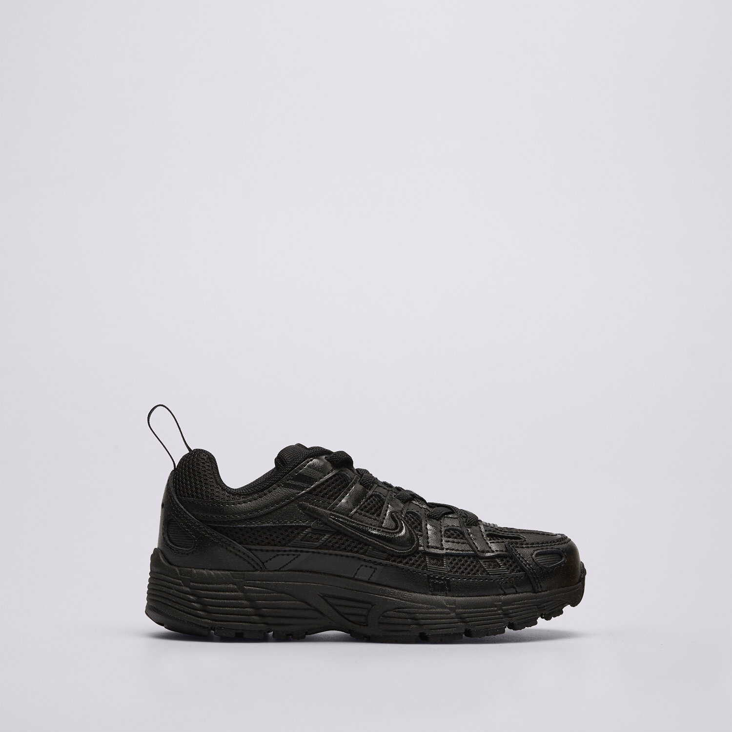 Buty sneakersy dla dzieci NIKE P-6000 BP IO4647-012 CZARNY