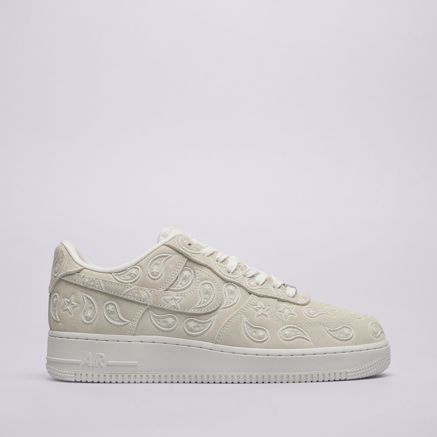 Buty sneakersy męskie NIKE AIR FORCE 1 '07 LV8 EDGE IU2363-100 BEŻOWY