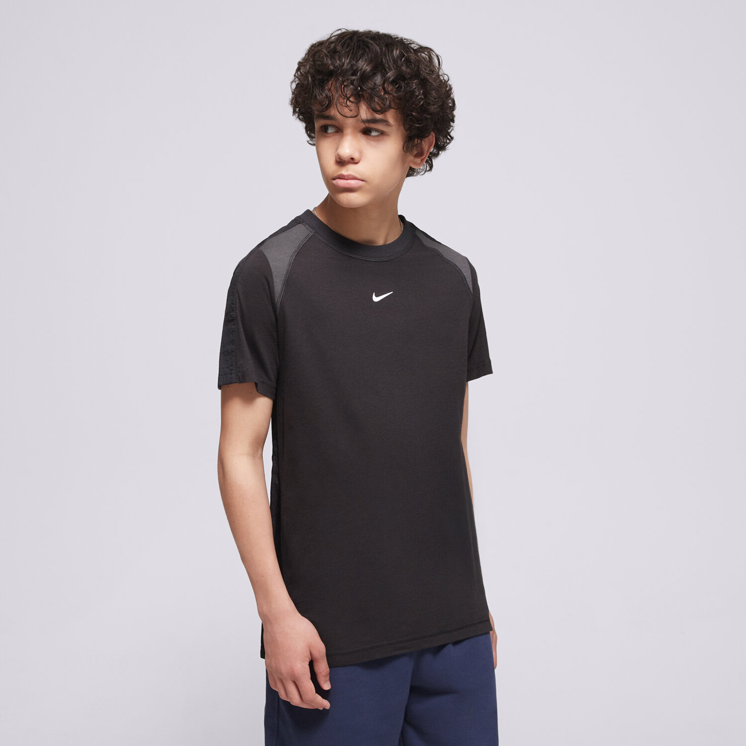 Koszulka, t-shirt dla dzieci NIKE T-SHIRT K NSW CITY UTILITY SS TOP IO1704-010 CZARNY