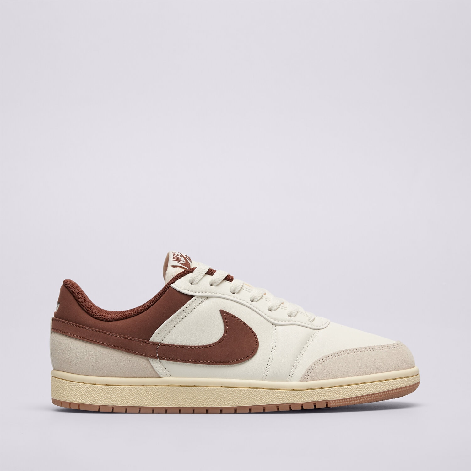 Buty sneakersy męskie AIR JORDAN SKYLINE LOW LE IQ6425-101 BRĄZOWY