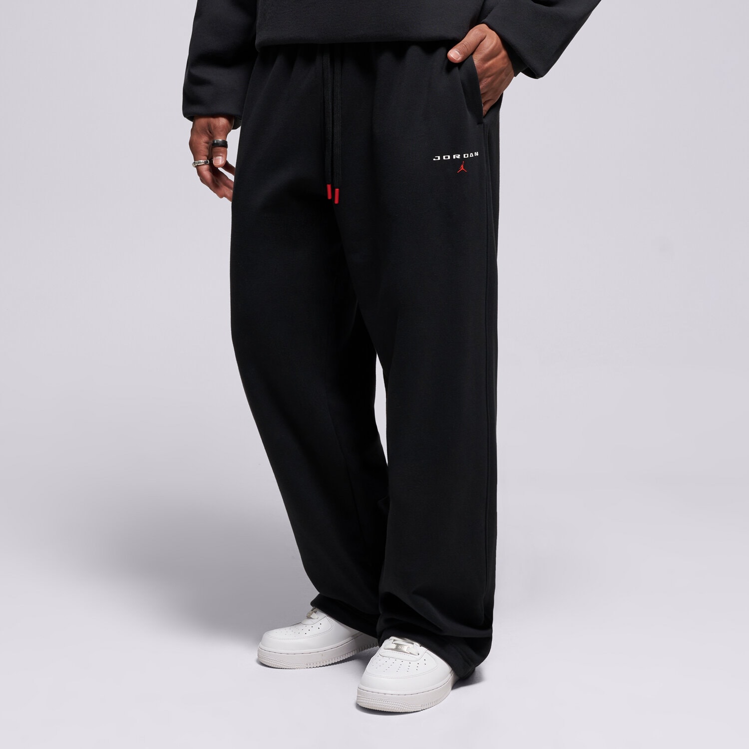 Spodnie sportowe męskie JORDAN SPODNIE M J FLT FLC OH PNT LB IW6372-010 CZARNY