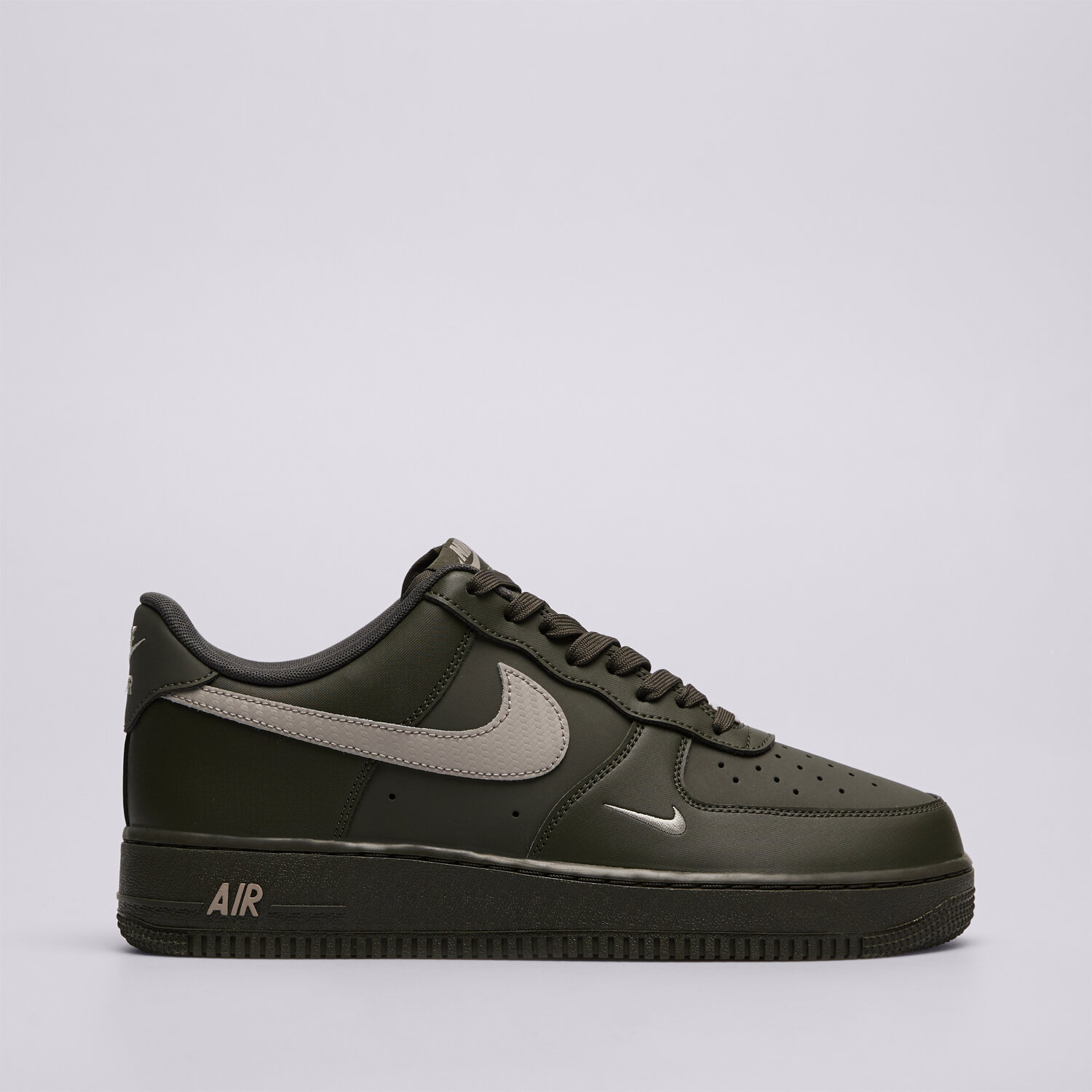 Buty sneakersy męskie NIKE AIR FORCE 1 '07 IV5732-001 KHAKI