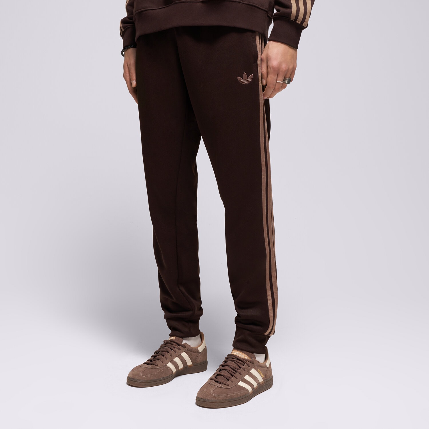 Spodnie sportowe męskie ADIDAS SPODNIE SST TP KT5040 BRĄZOWY