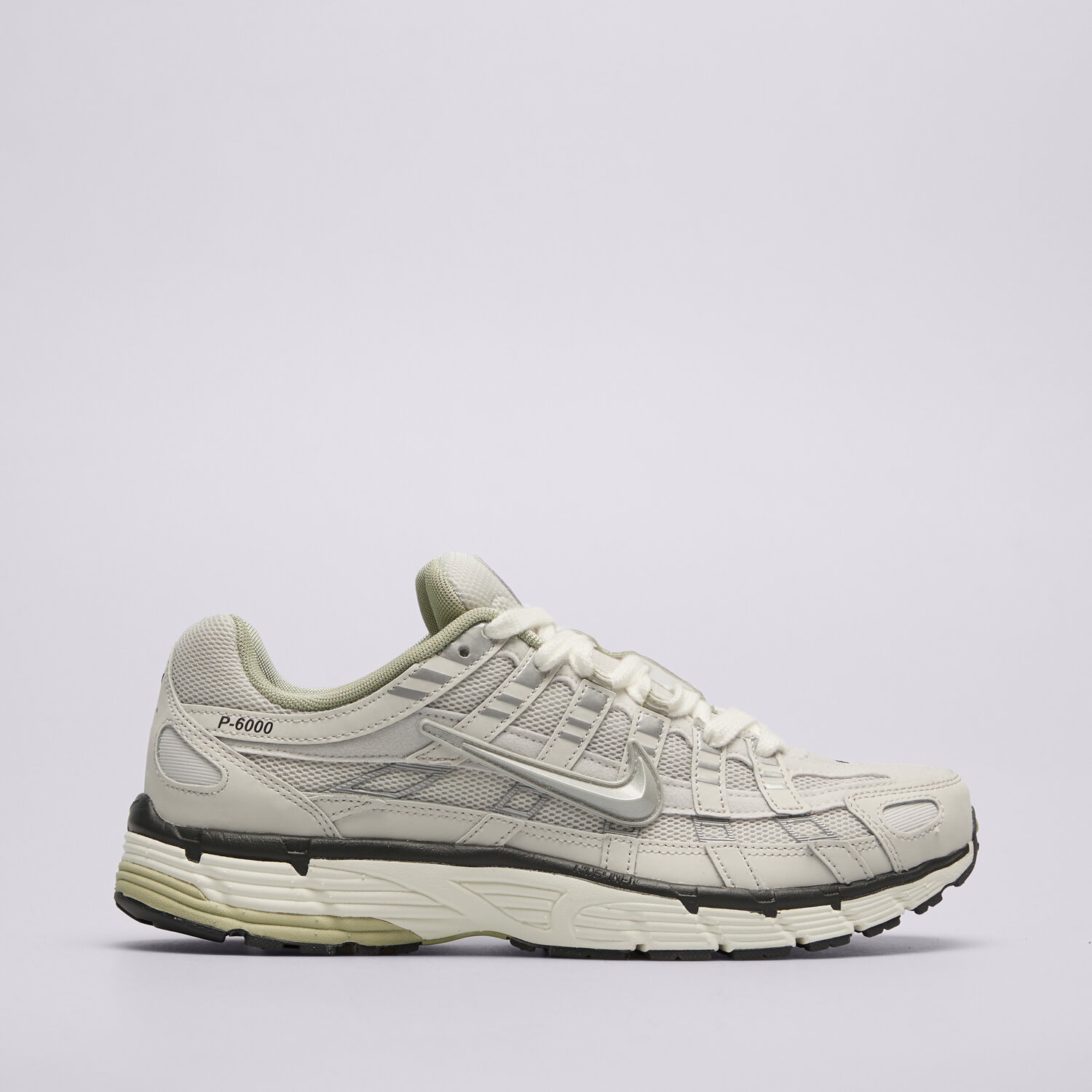 Buty sneakersy męskie NIKE P-6000 IV5761-094 BIAŁY