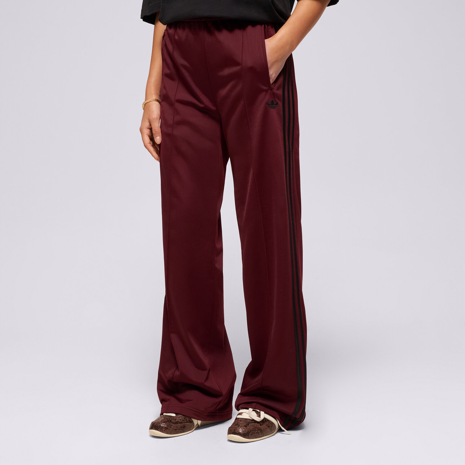 Spodnie sportowe damskie ADIDAS SPODNIE FB LOOSE TP KS4669 FIOLETOWY