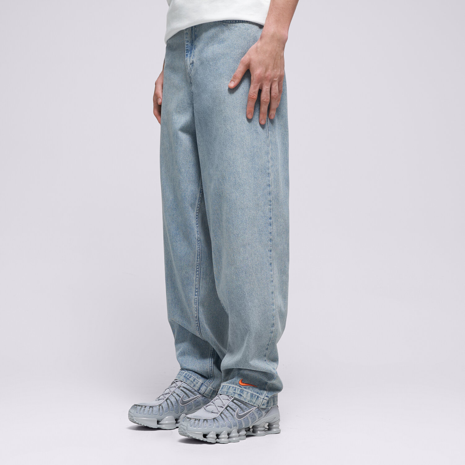 Spodnie sportowe męskie NIKE SPODNIE M NK YMH INDIGO JEANS IO1656-485 NIEBIESKI