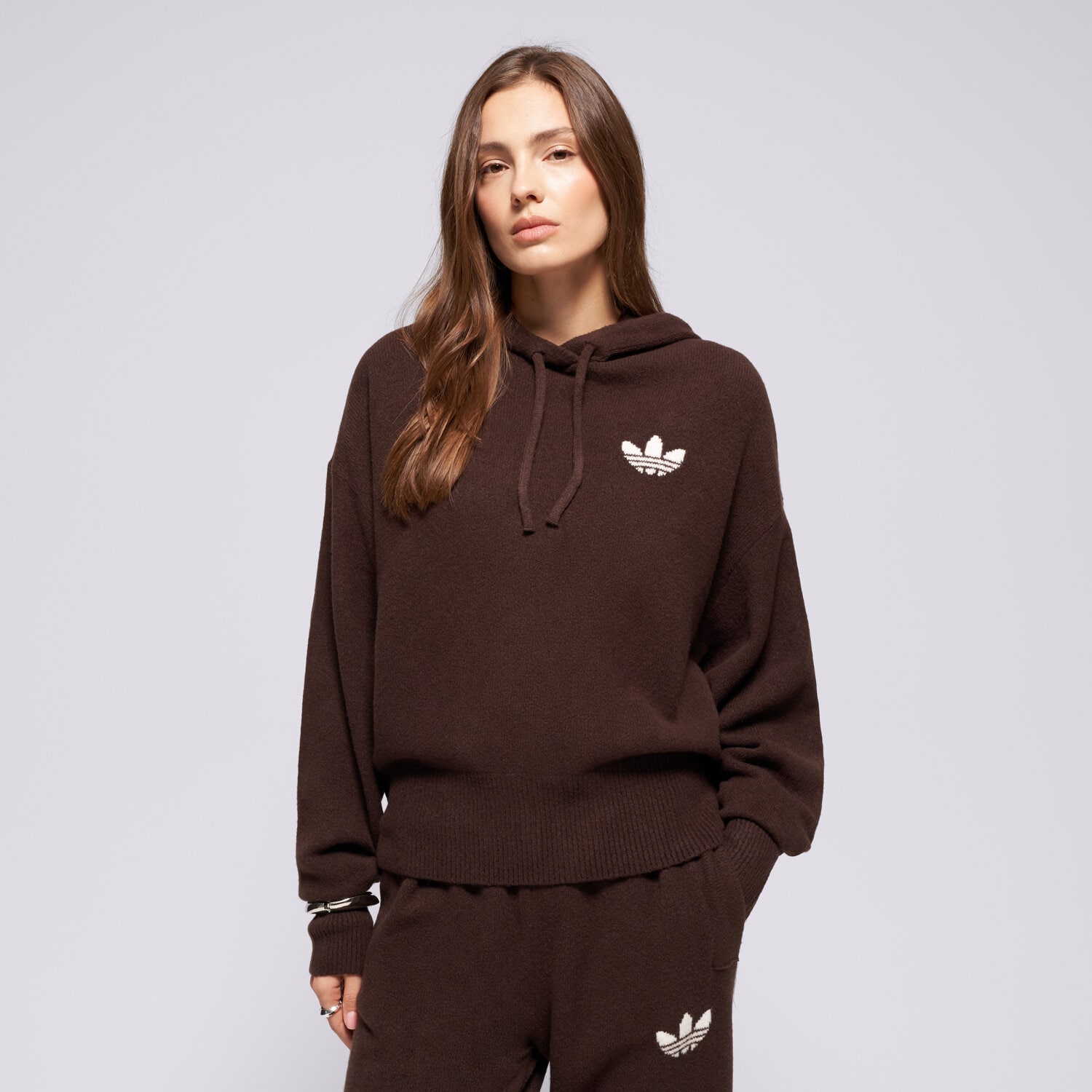 Bluza damska ADIDAS BLUZA Z KAPTUREM ESS KNT HD IA4448 BRĄZOWY