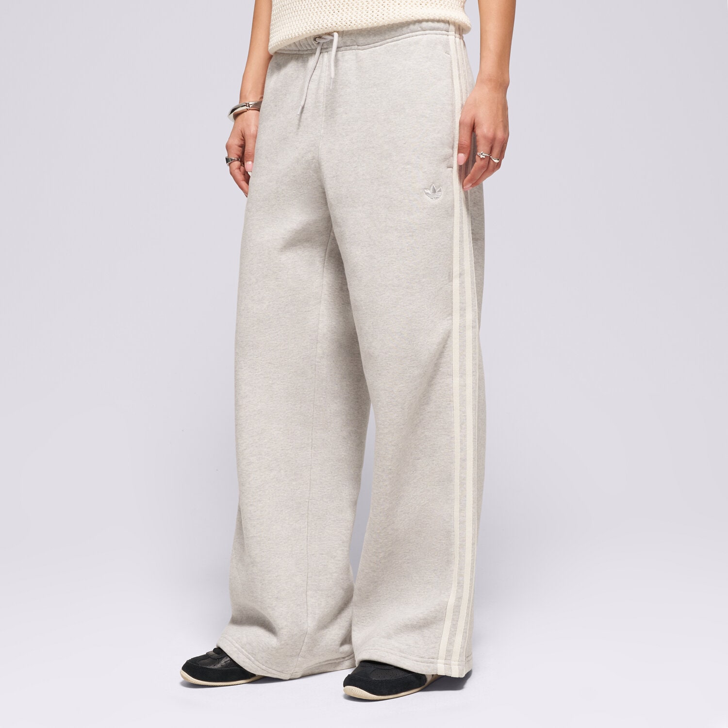 Spodnie sportowe damskie ADIDAS SPODNIE SIGNATURE LD6686 SZARY