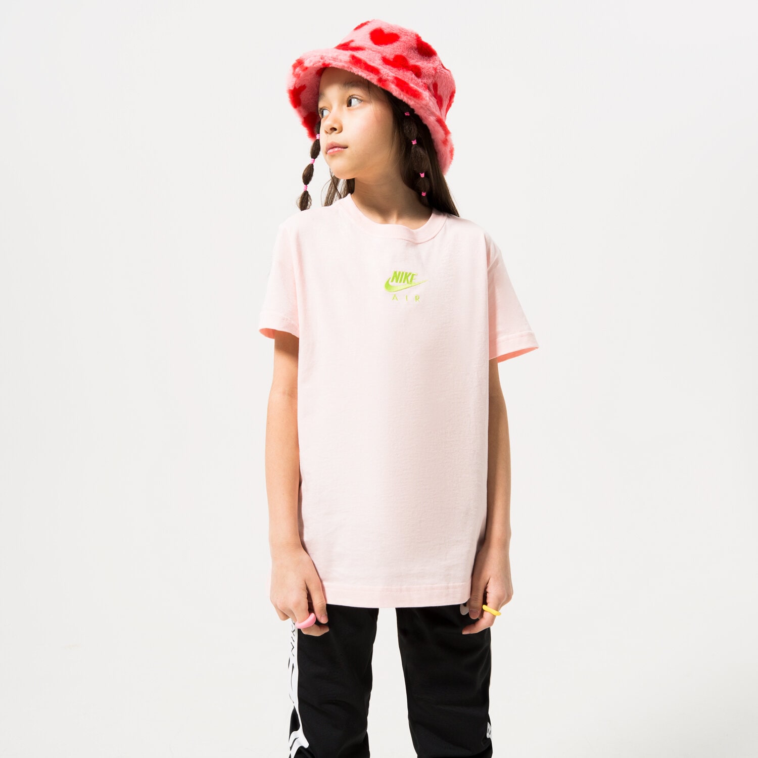 Koszulka, t-shirt dla dzieci NIKE T-SHIRT G NSW TEE NIKE AIR BF GIRL DO1341-610 RÓŻOWY