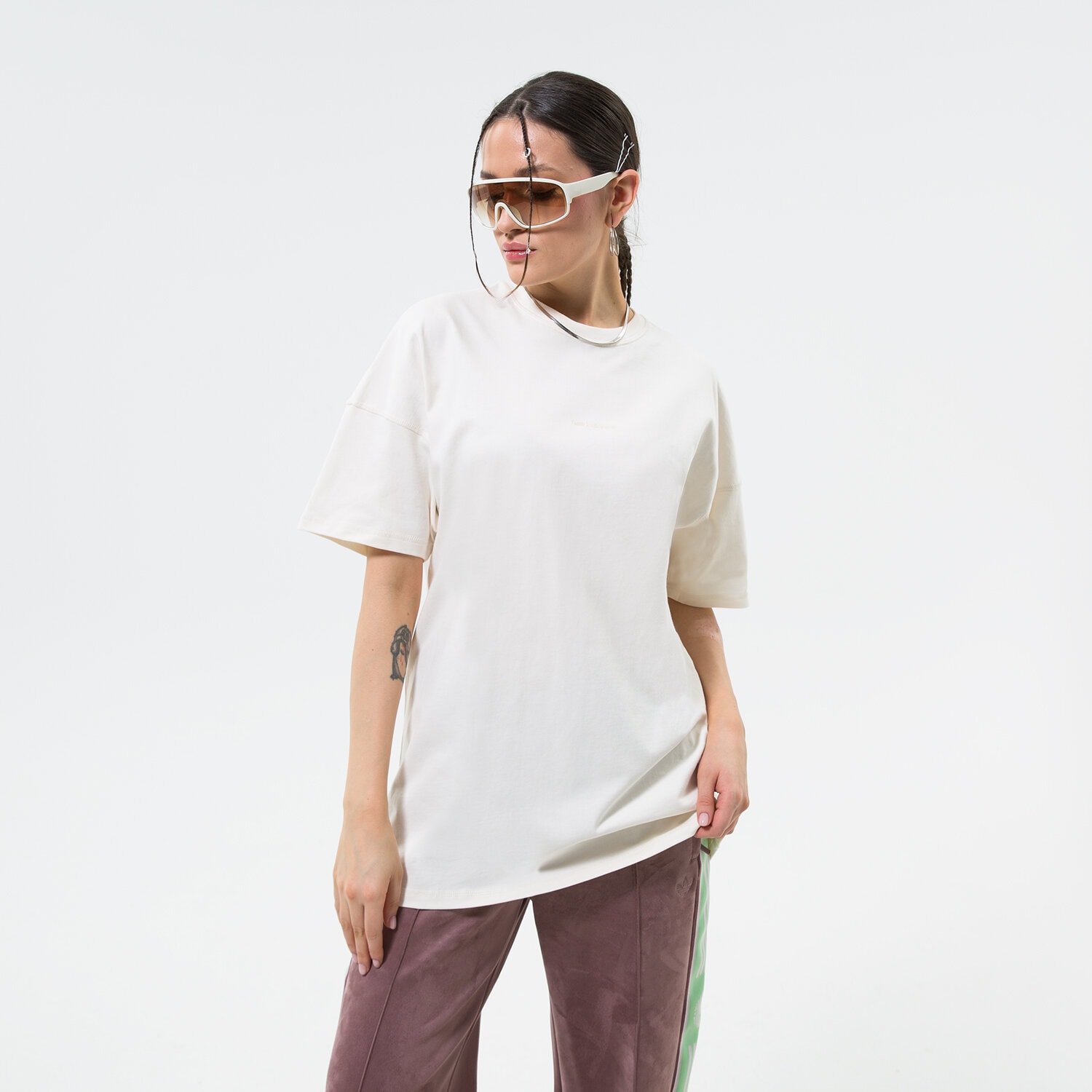 Koszulka, t-shirt damski NEW BALANCE T-SHIRT ATHLETICS NATURE STATE WT23556GIE BIAŁY