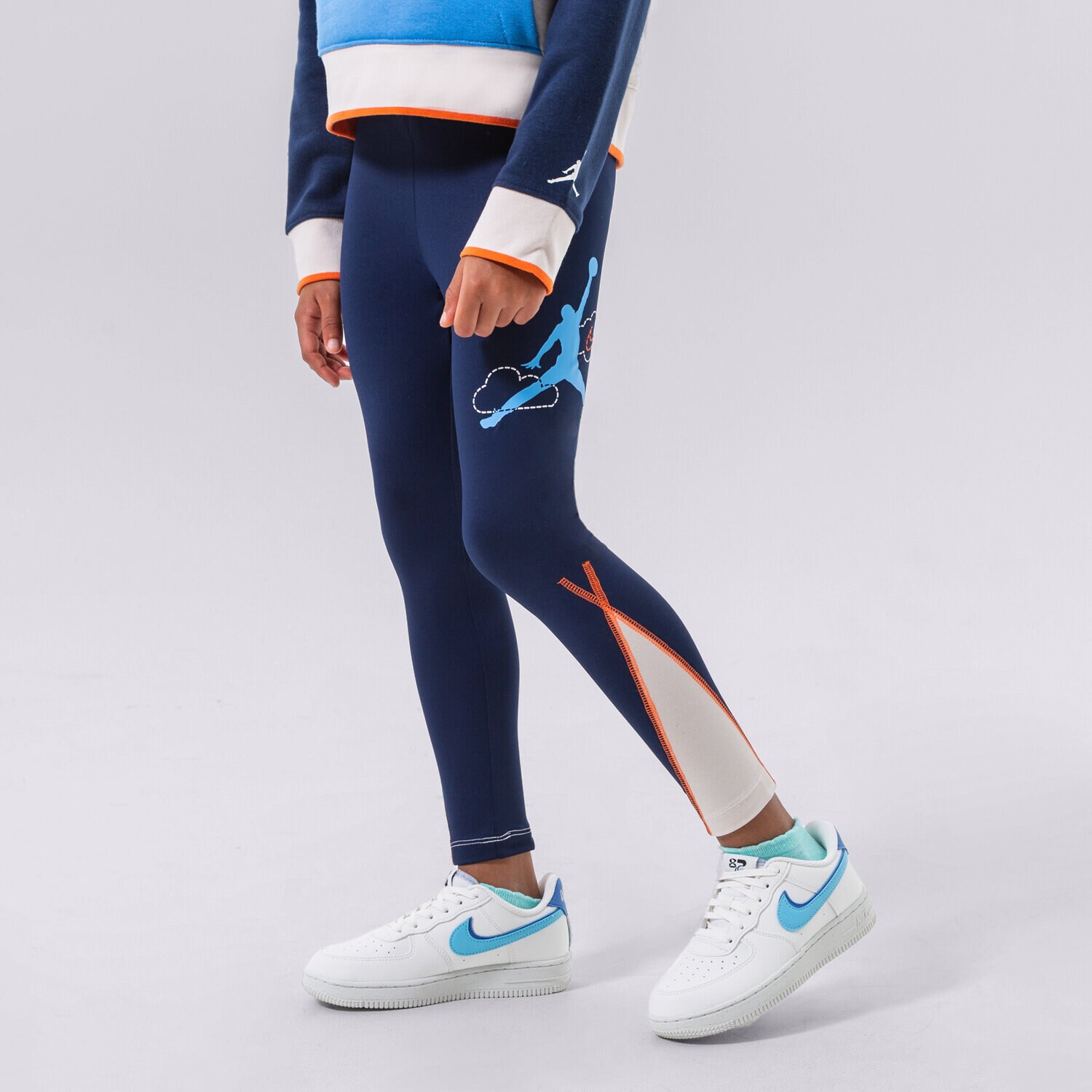 Sportowe spodnie dziecięce JORDAN LEGGINGS BYA HIGH-RISE LEGGING GIRL 45B760-U90 GRANATOWY