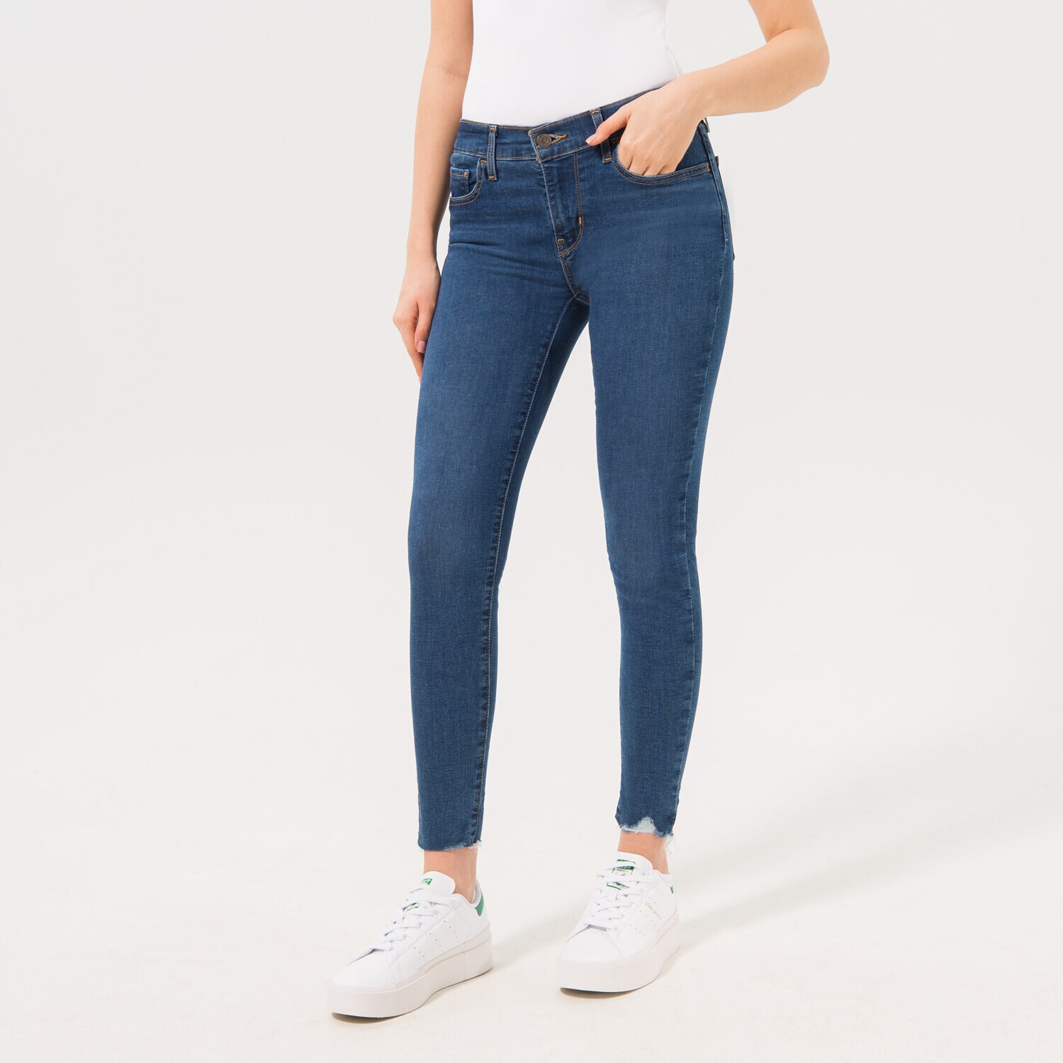 Spodnie sportowe damskie LEVI'S SPODNIE 710 SUPER SKINNY 17778-0460 GRANATOWY