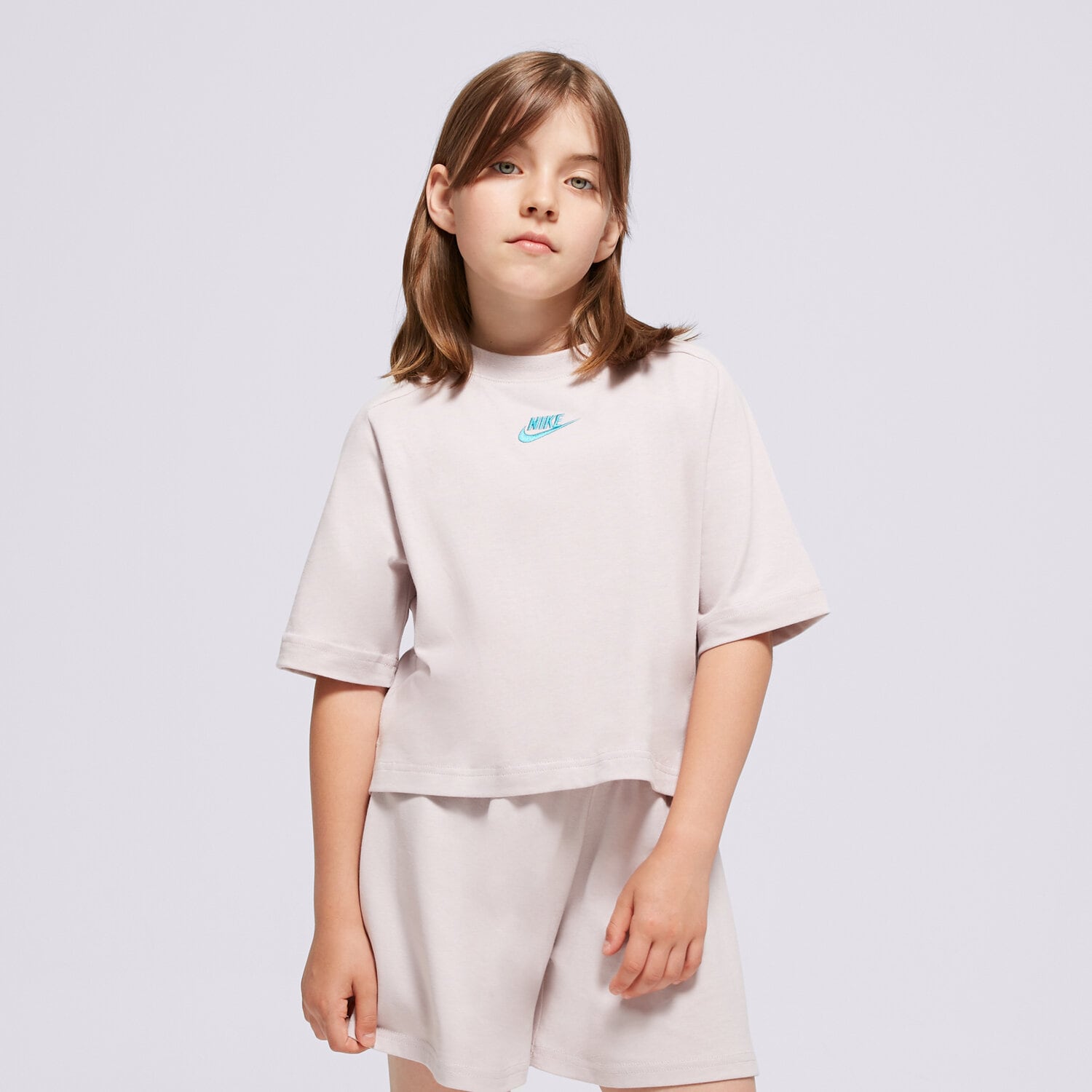 Koszulka, t-shirt dla dzieci NIKE T-SHIRT G NSW SS TOP JSY LBR GIRL FN8589-019 FIOLETOWY