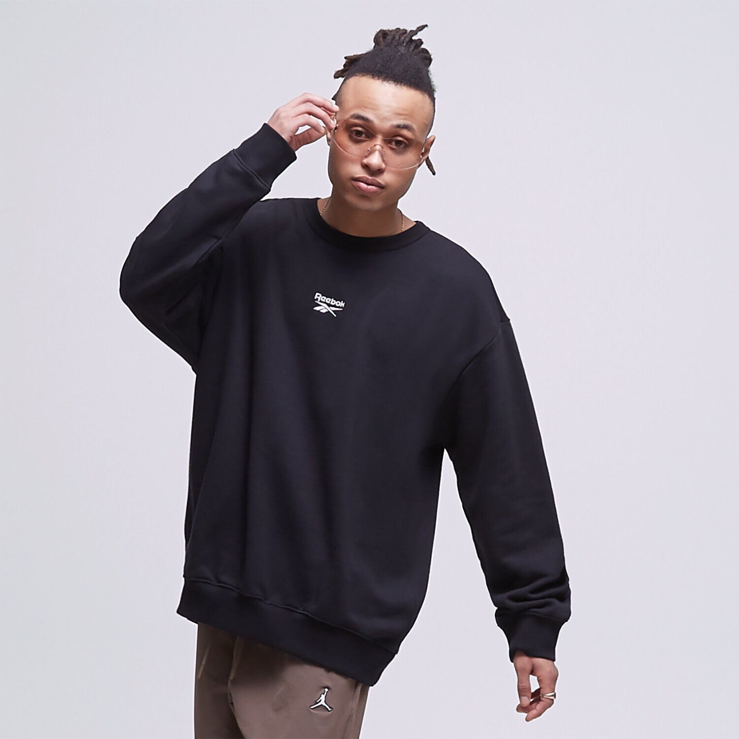 Bluza męska REEBOK BLUZA CL SV CREW HS7145 CZARNY