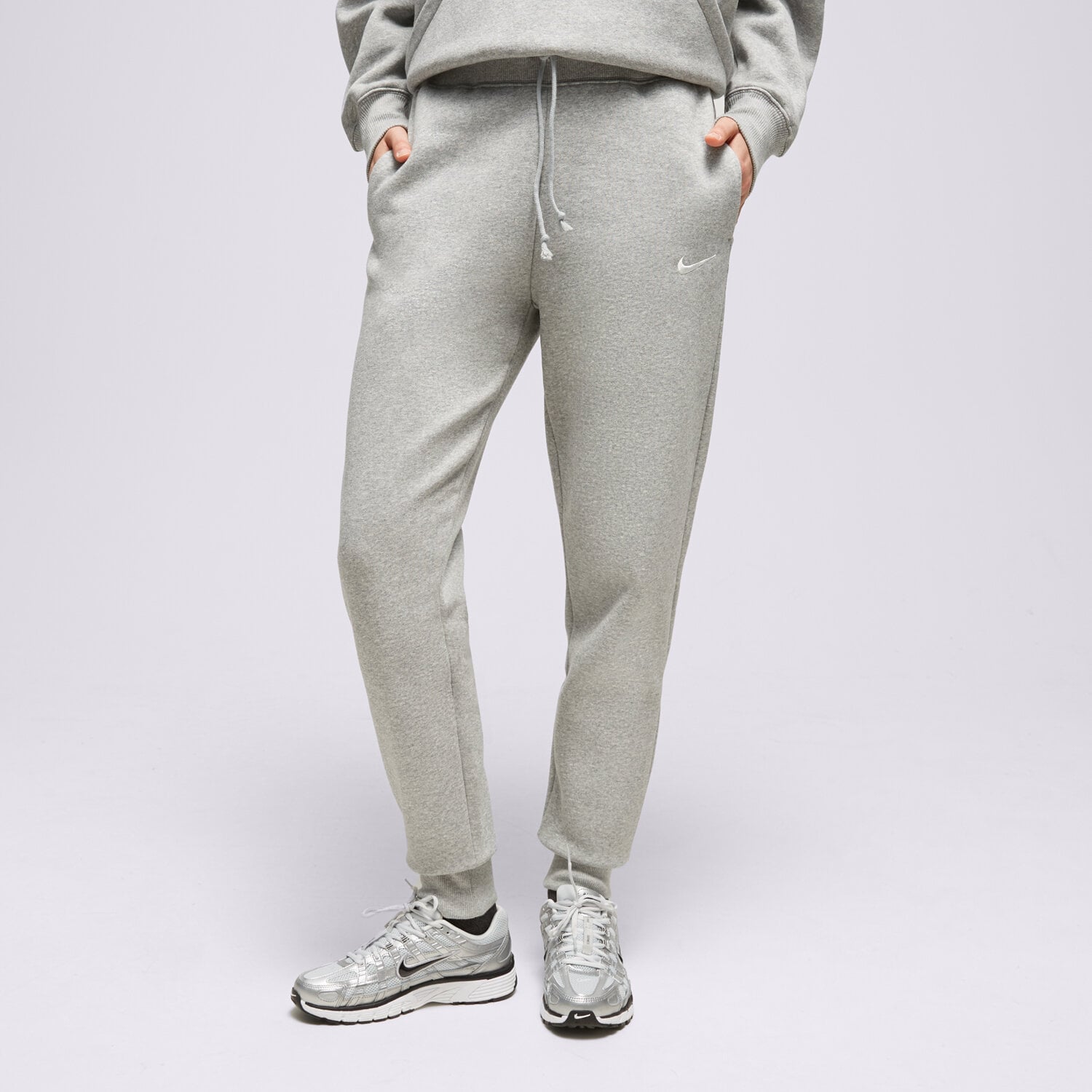 Spodnie sportowe damskie NIKE SPODNIE W NSW PHNX FLC HR PANT STD DQ5688-063 SZARY