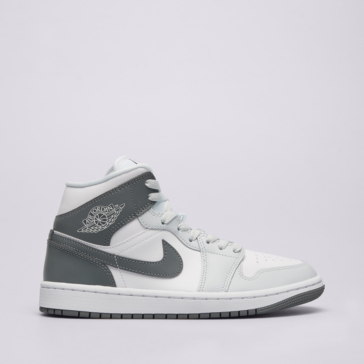 Buty sneakersy damskie WMNS AIR JORDAN 1 MID BQ6472-113 BIAŁY