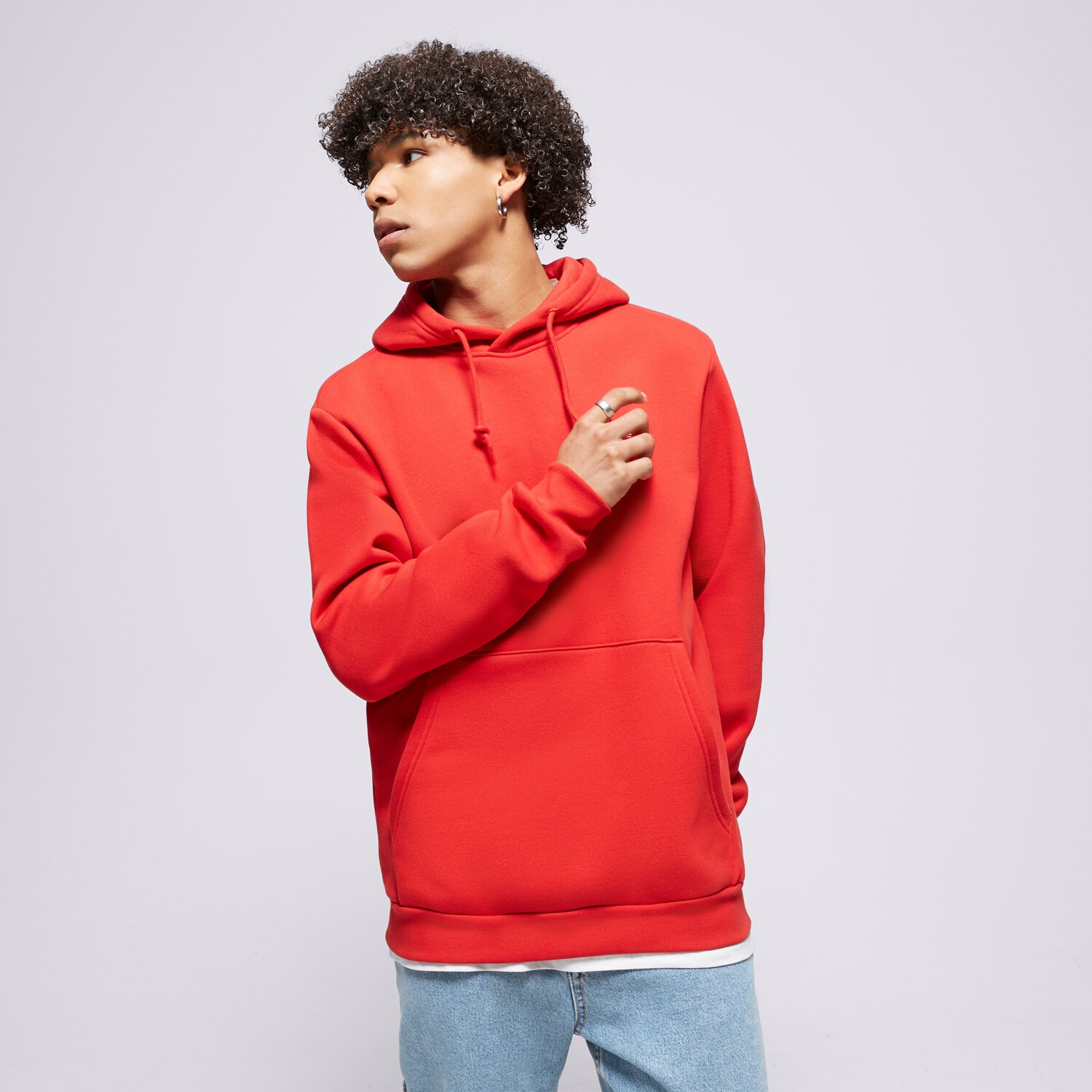Bluza męska ADIDAS BLUZA Z KAPTUREM ESSENTIAL HOODY IA4897 CZERWONY