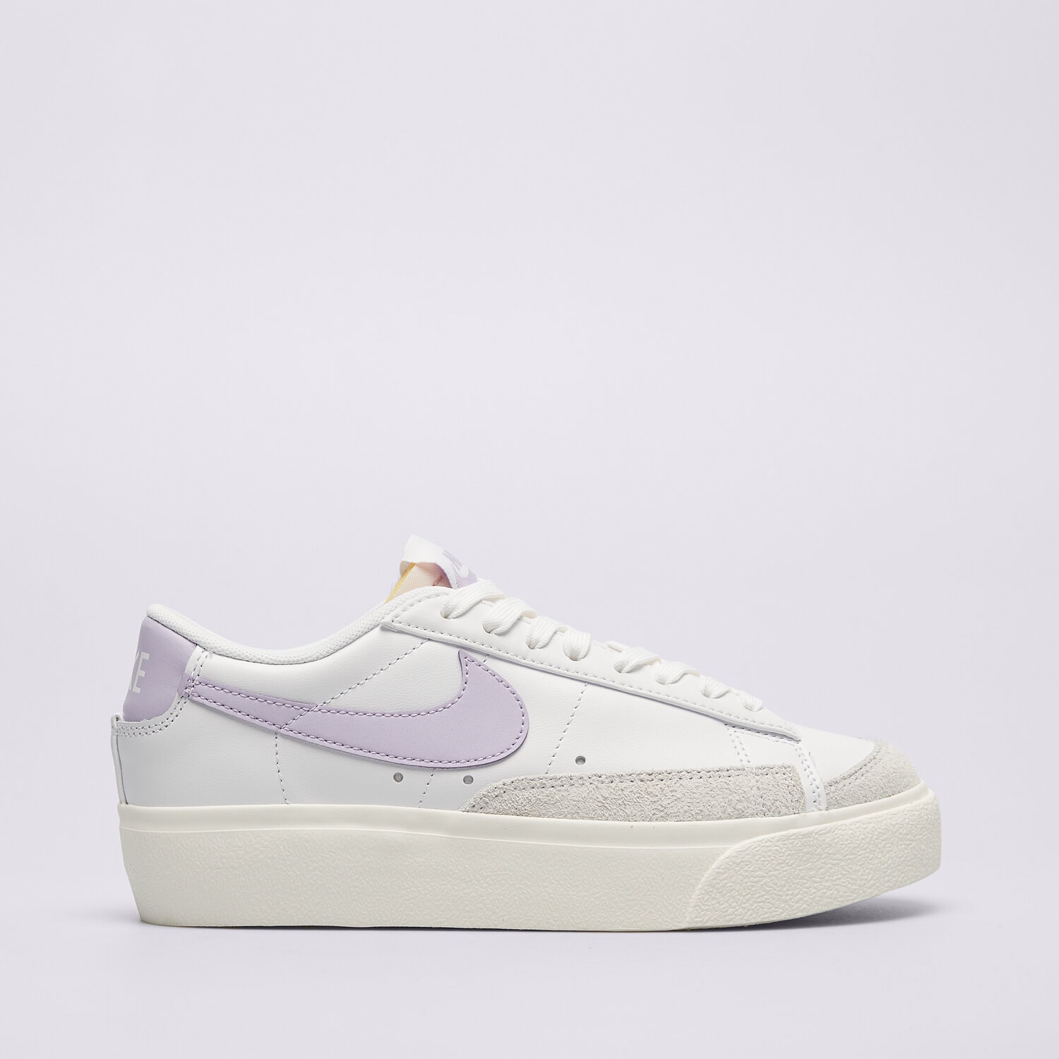 Buty sneakersy damskie NIKE BLAZER LOW PLATFORM DJ0292-114 BIAŁY