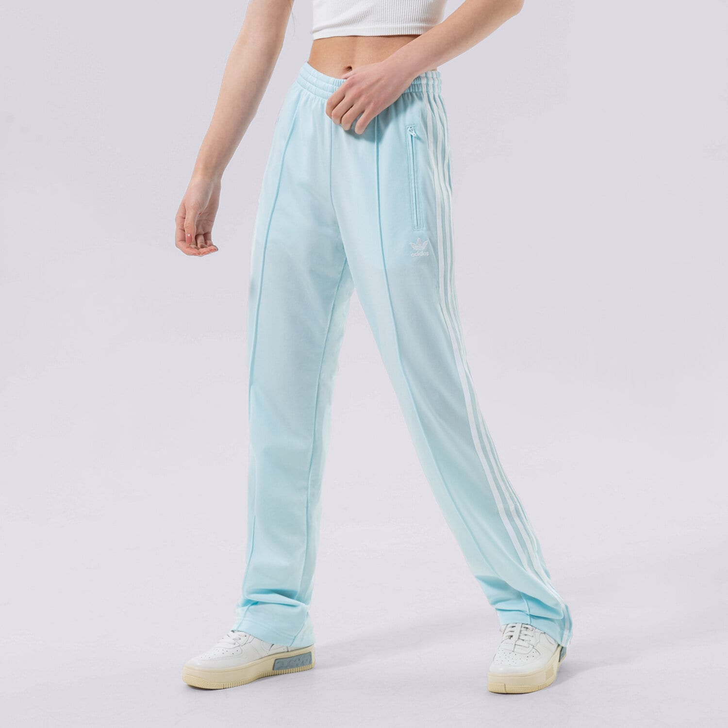 Spodnie sportowe damskie ADIDAS SPODNIE FIREBIRD TP PB HN5897 NIEBIESKI