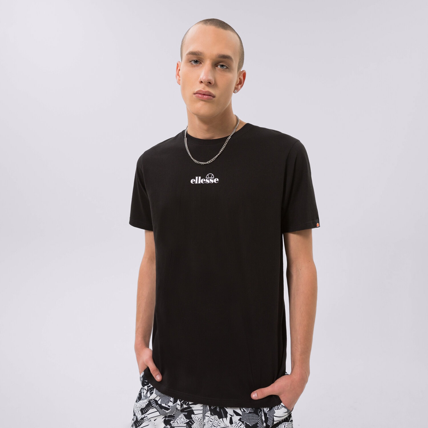 Koszulka, t-shirt sportowy męski ELLESSE T-SHIRT OLLIO TEE SHIRT BLK SHP16463011 CZARNY