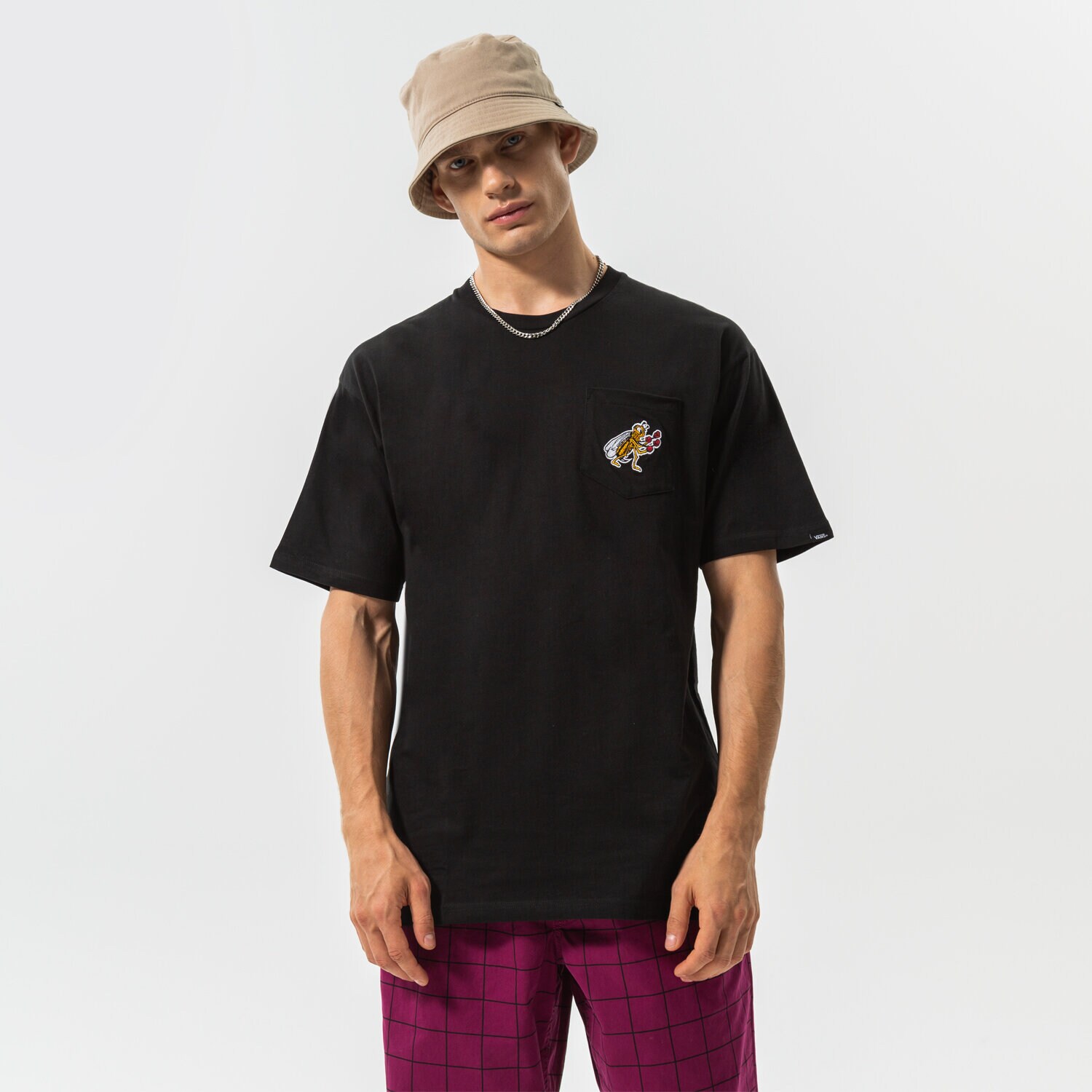 Koszulka, t-shirt sportowy męski VANS T-SHIRT CHECKERBOARD RESEARCH TEE VN0A7S6PBLK1 CZARNY