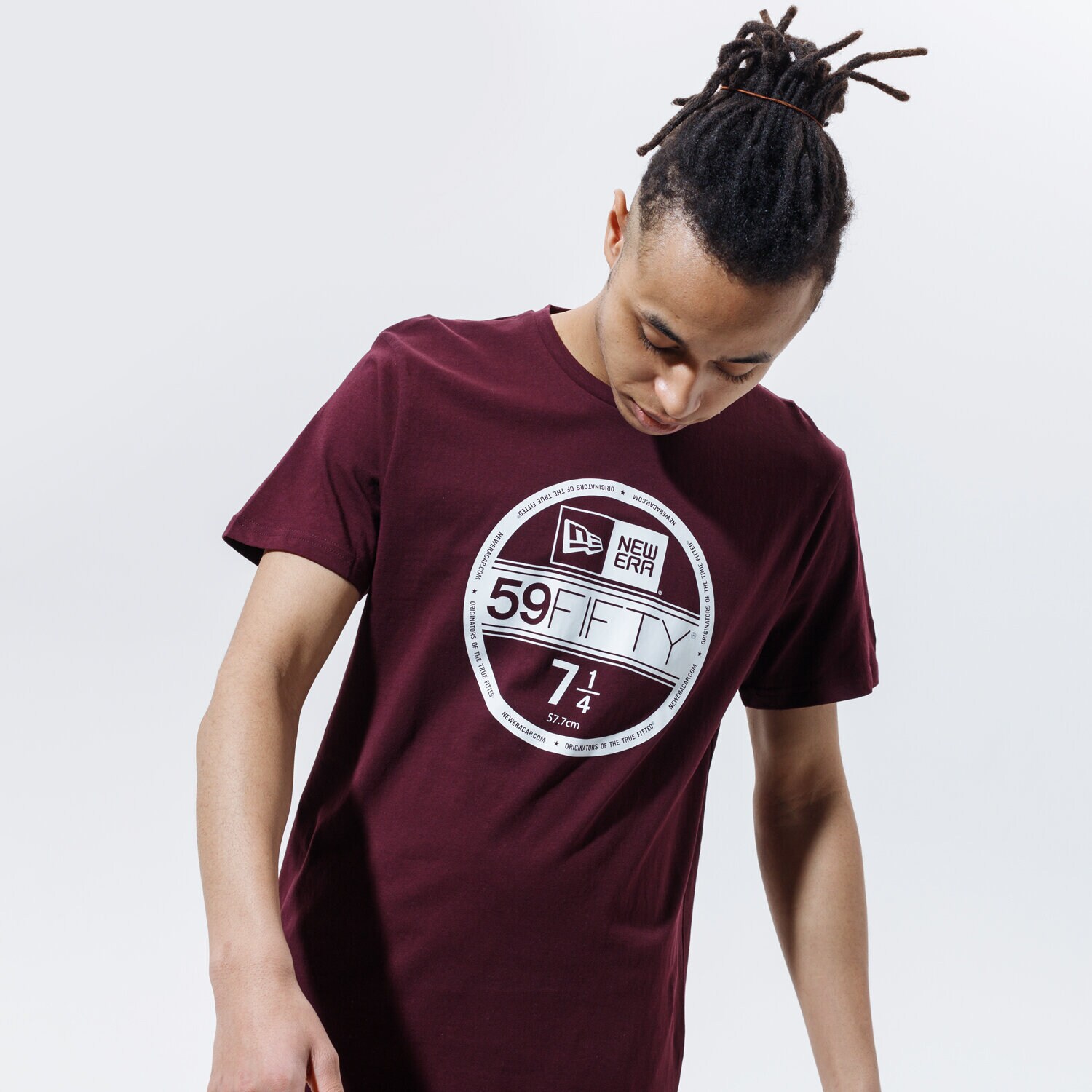Koszulka, t-shirt sportowy męski NEW ERA T-SHIRT VISOR STICKER TEE MRN TEE PROGRAM 12506365 BORDOWY