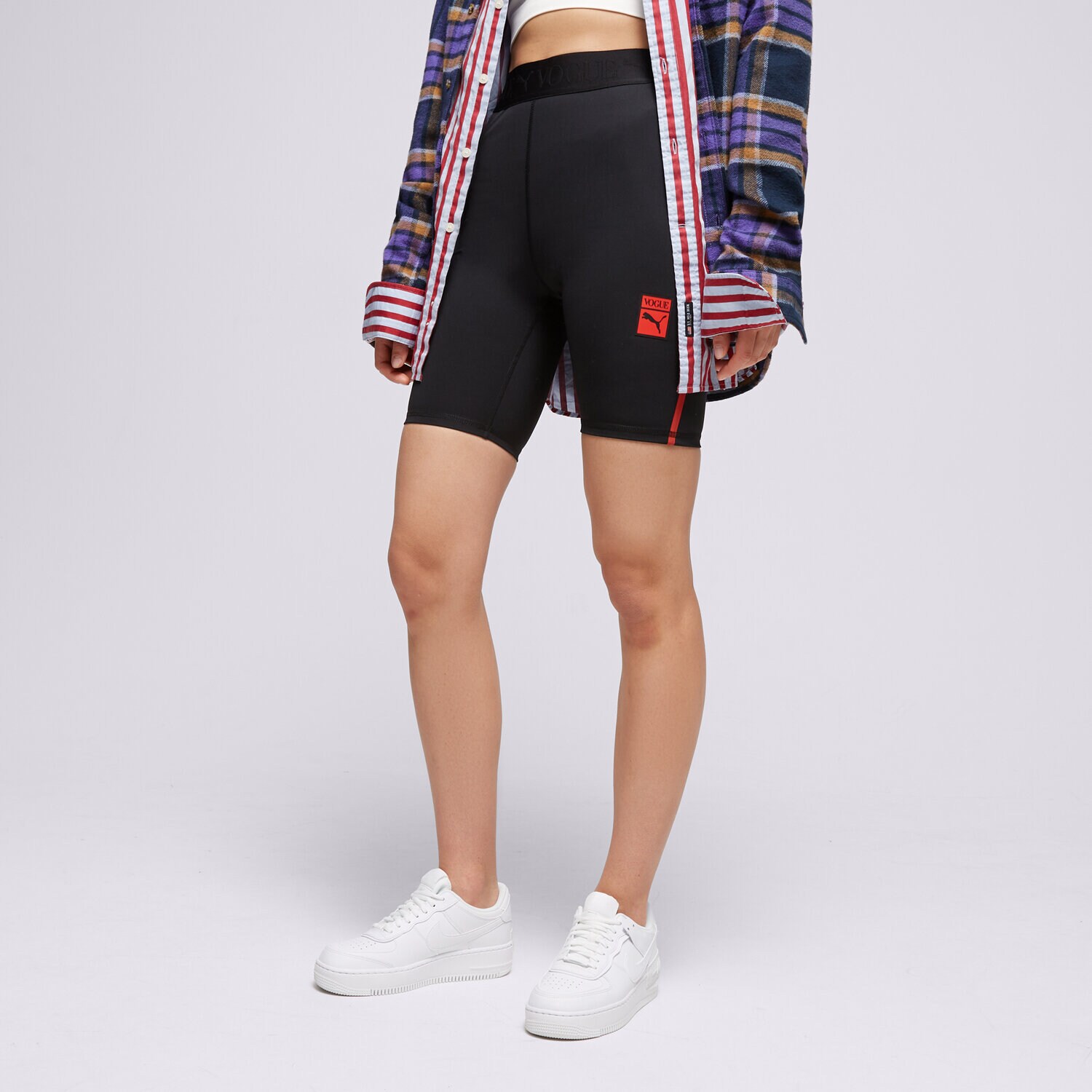 Spodnie sportowe damskie PUMA SZORTY PUMA X VOGUE TIGHT SHORTS 535080-01 CZARNY