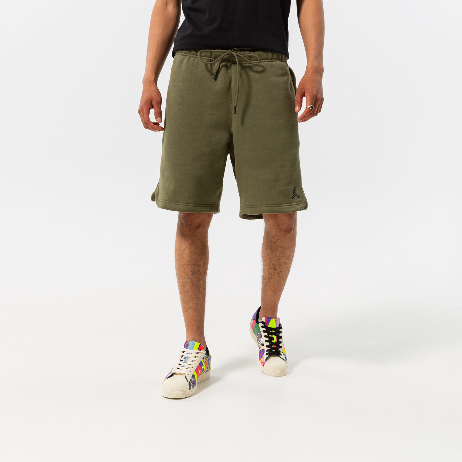 Krótkie spodenki, szorty męskie JORDAN SZORTY M J ESS FLC SHORT DA9826-222 KHAKI