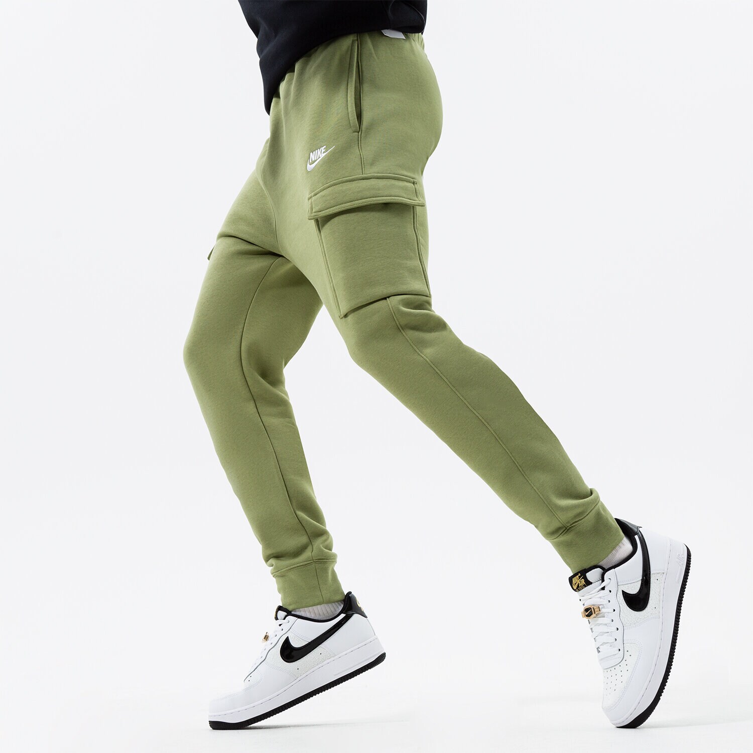 Spodnie sportowe męskie NIKE SPODNIE SPORTSWEAR CLUB FLEECE CARGO CD3129-334 ZIELONY