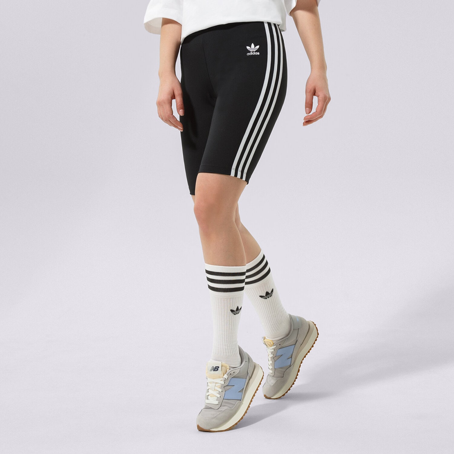 Spodnie sportowe damskie ADIDAS SZORTY HW TIGHTS GN2842 CZARNY