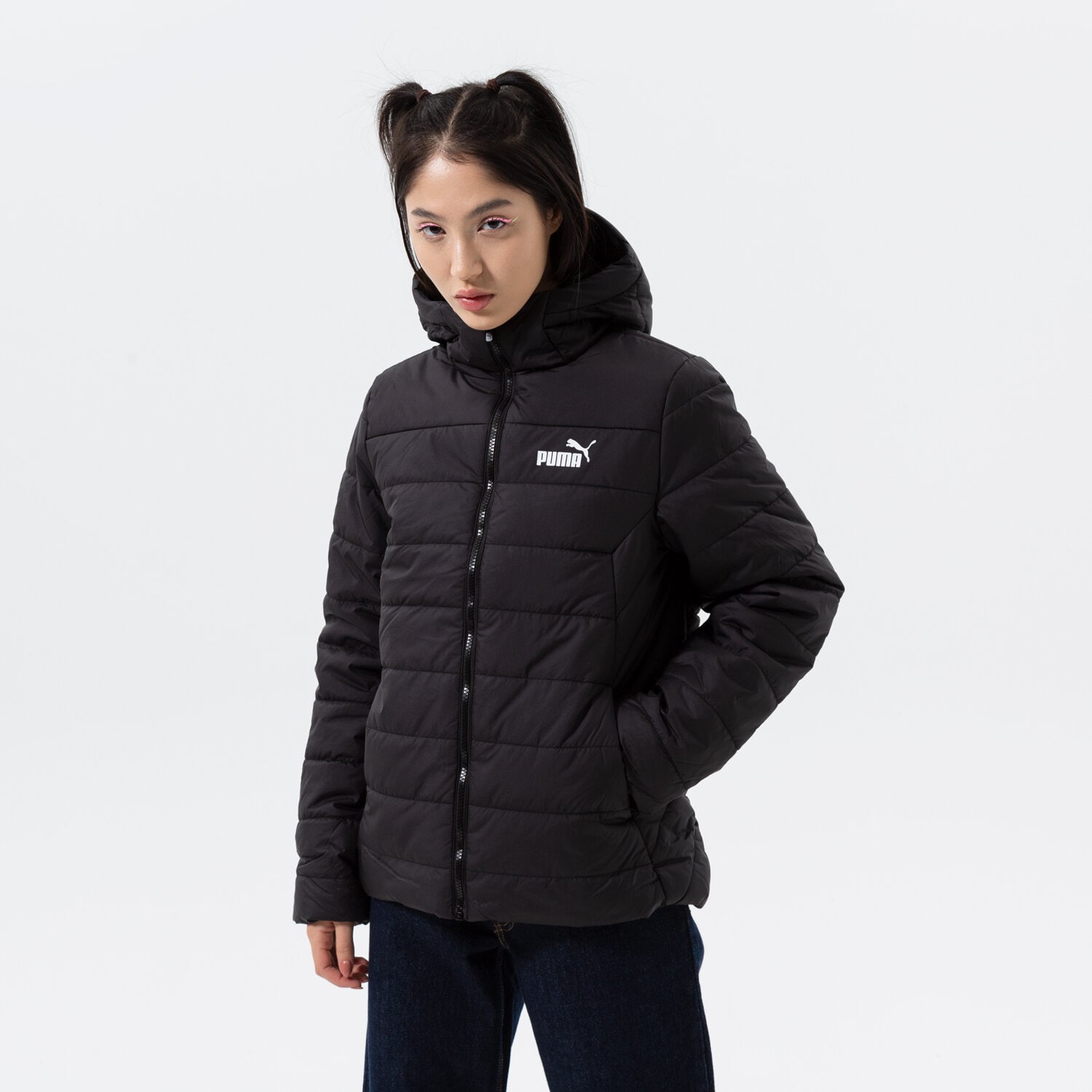 Kurtka zimowa damska PUMA KURTKA ZIMOWA ESS HOODED PADDED 848940 01 CZARNY