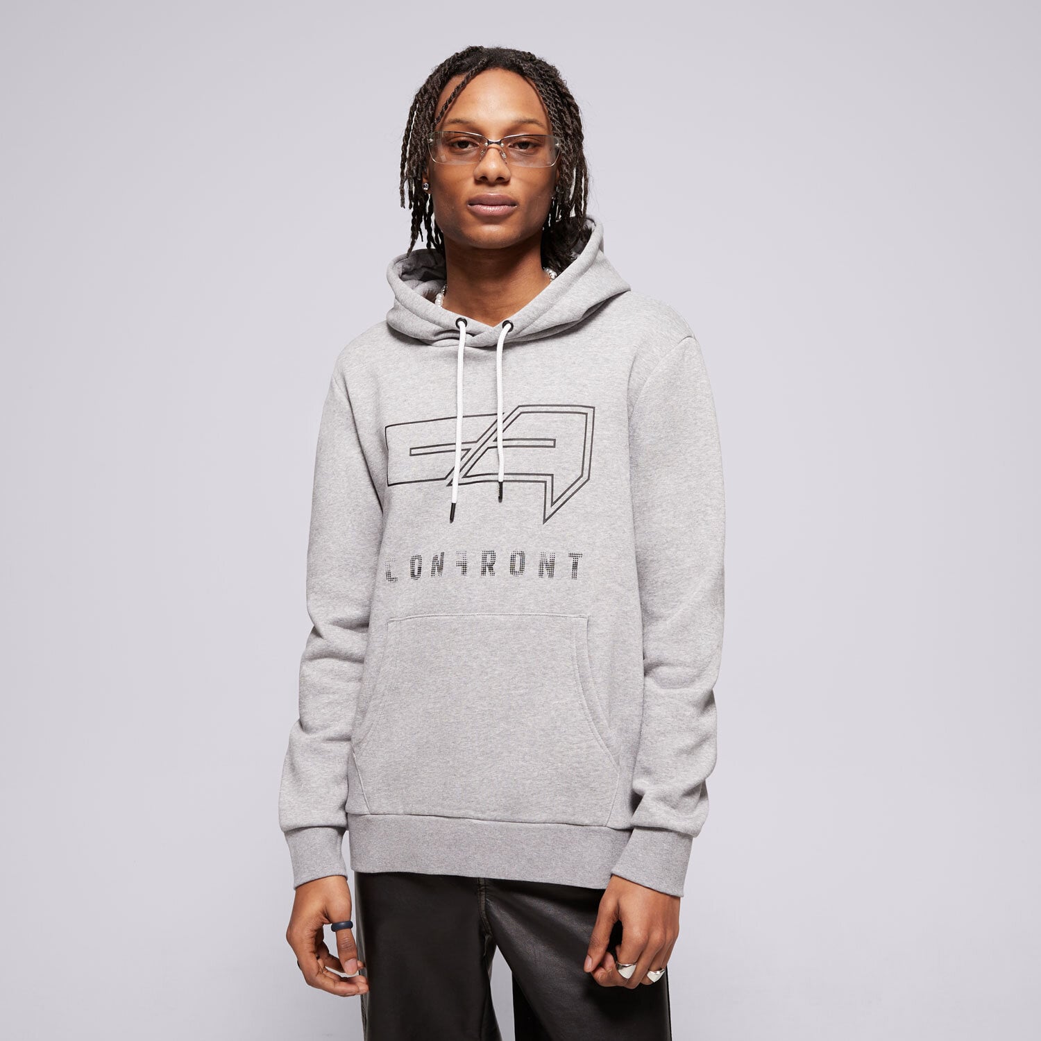 Bluza męska CONFRONT BLUZA Z KAPTUREM LOGO HOODY GREY  CF121BLM24002 SZARY