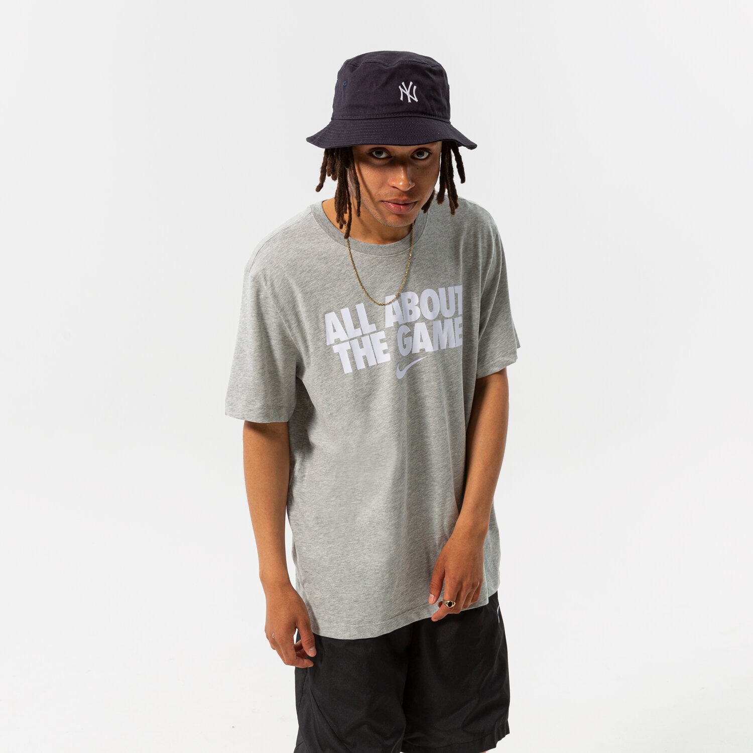 Koszulka, t-shirt sportowy męski NIKE T-SHIRT M NK TEE VERB 2 NBA DV1218-063 SZARY