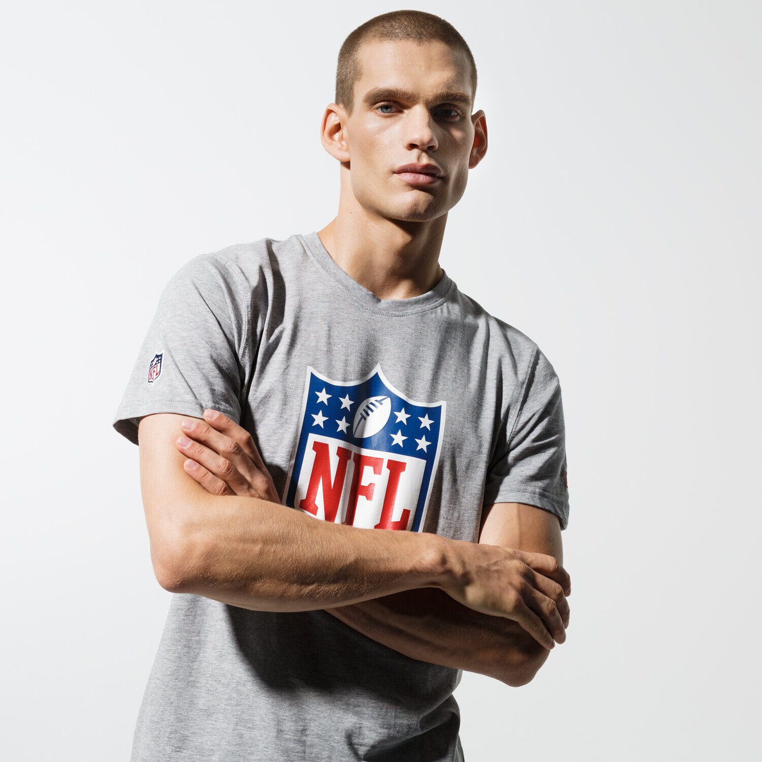 NEW ERA KOSZULKA NFL GENERIC LOGO HGR 11073668 SZARY | Męskie Koszulki ...