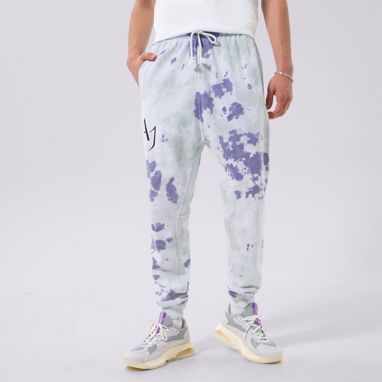 Spodnie sportowe męskie NIKE SPODNIE DM1408 DM1408-366 BIAŁY