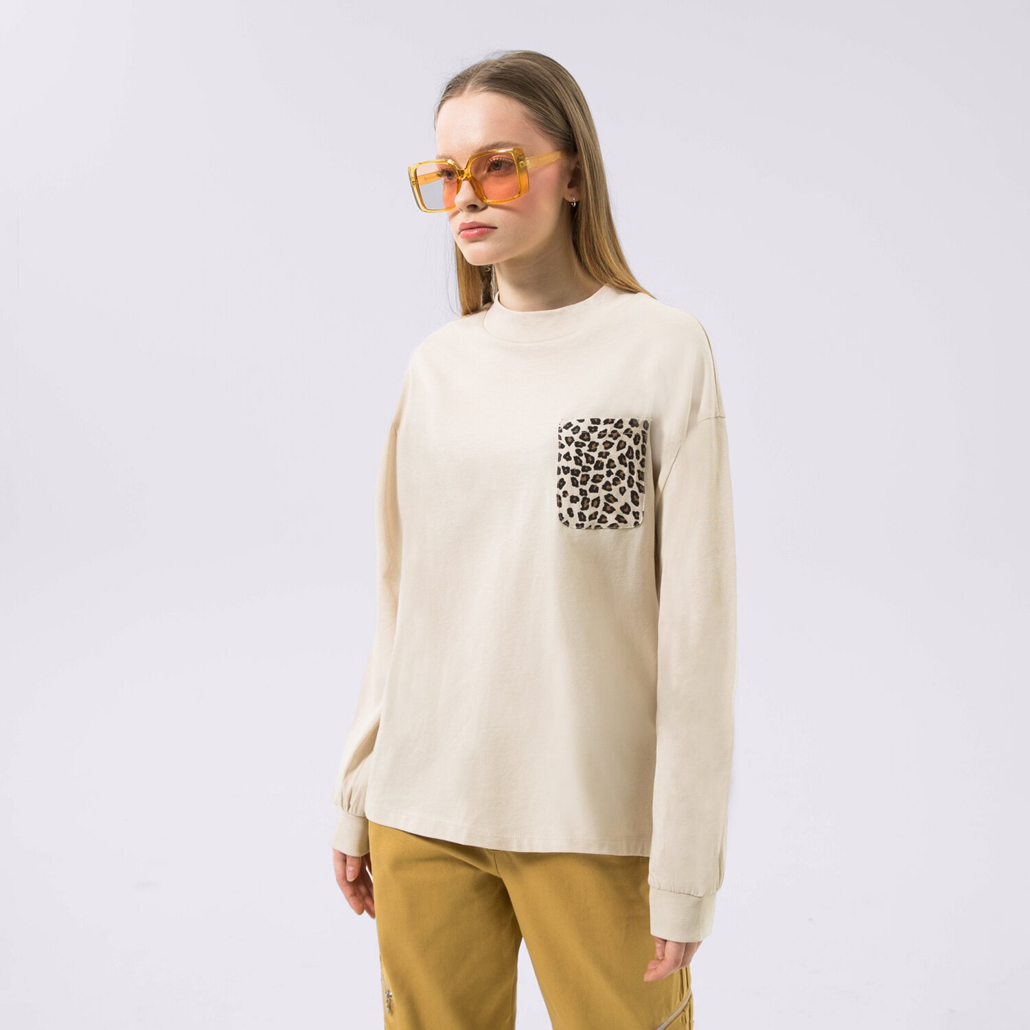 Koszulka, t-shirt damski VANS T-SHIRT LS ANIMAL MIX LS TEE OATMEAL VN00044F2N1 BEŻOWY
