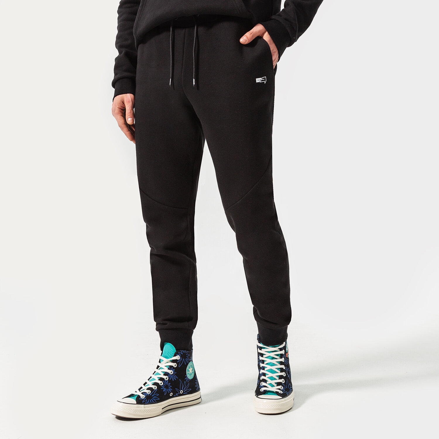 Spodnie sportowe męskie CONFRONT SPODNIE ESSENTIAL CF122SPM90001 CZARNY