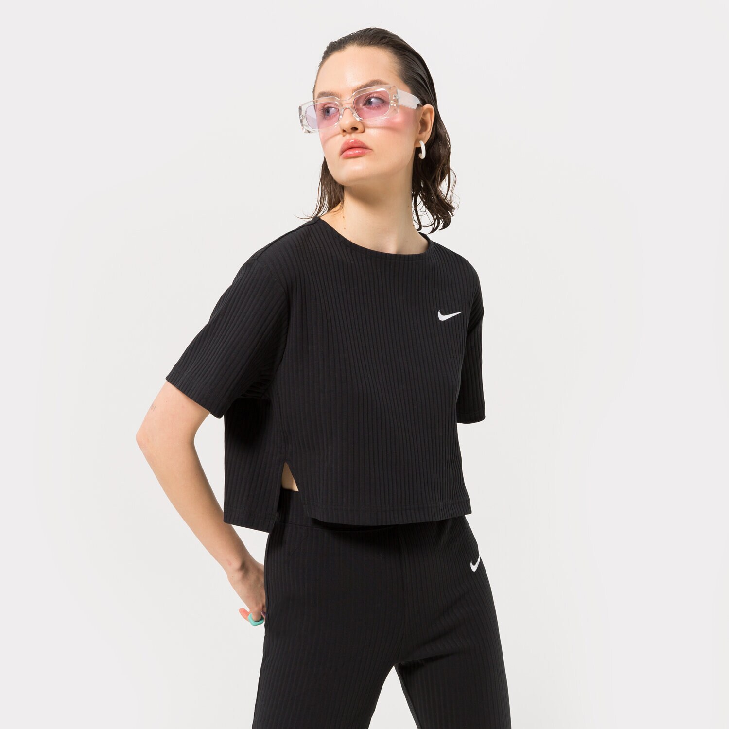 Koszulka, t-shirt damski NIKE T-SHIRT W NSW RIB JRSY SS TOP DV7870-010 CZARNY