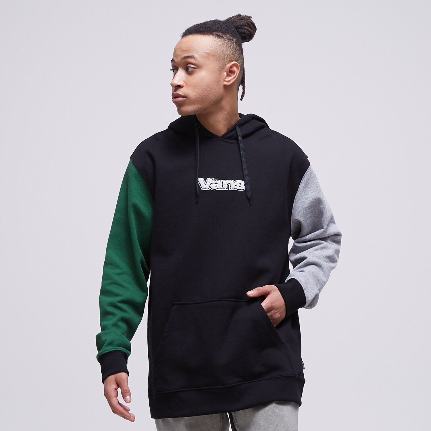 Bluza męska VANS BLUZA Z KAPTUREM VANS COLORBLOCK PO BLACK VN0007VXBVA1 CZARNY