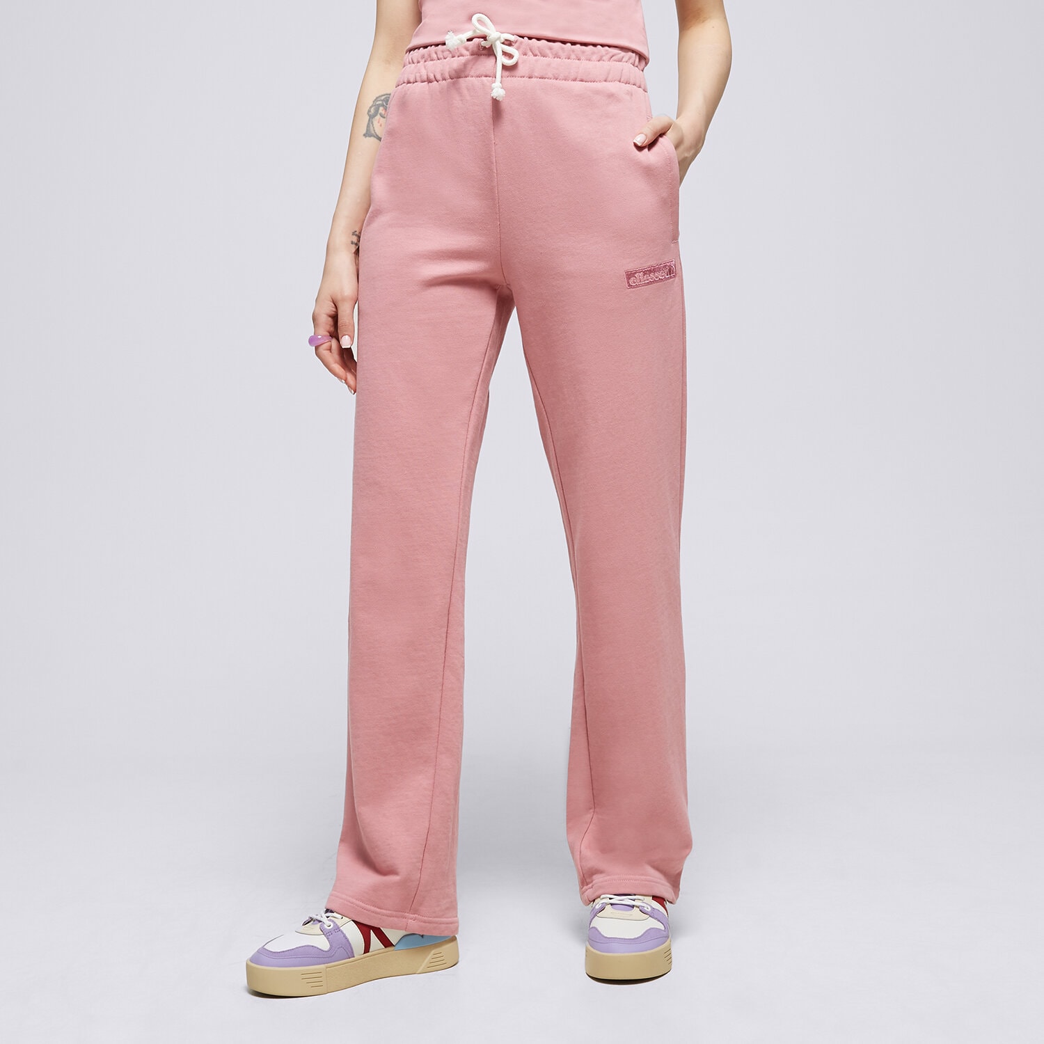 Spodnie sportowe damskie ELLESSE SPODNIE PONRE JOG PANT PINK SGR17901814 RÓŻOWY