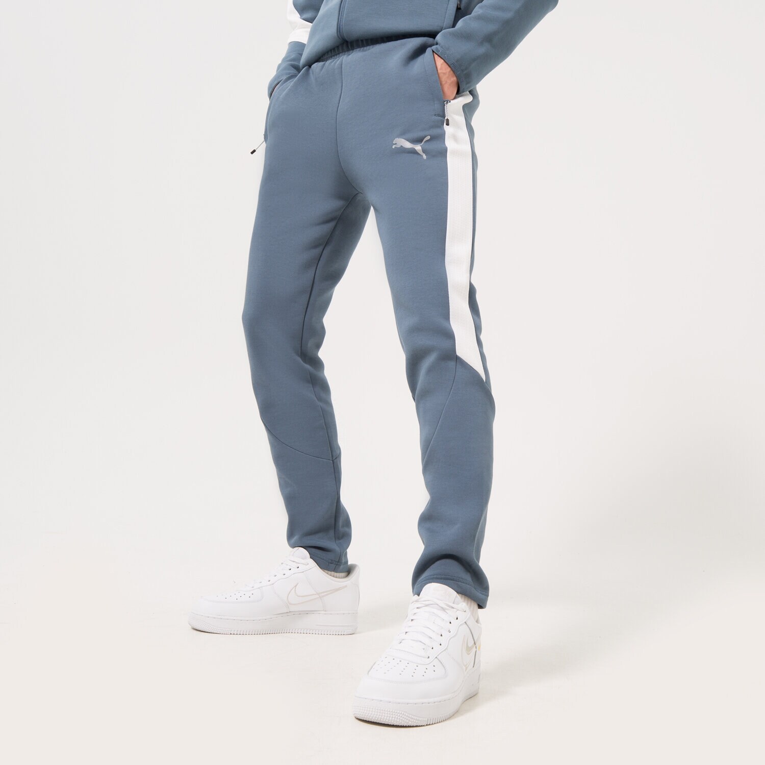 Spodnie sportowe męskie PUMA SPODNIE PUMA EVOSTRIPE PANTS 849917-18 NIEBIESKI