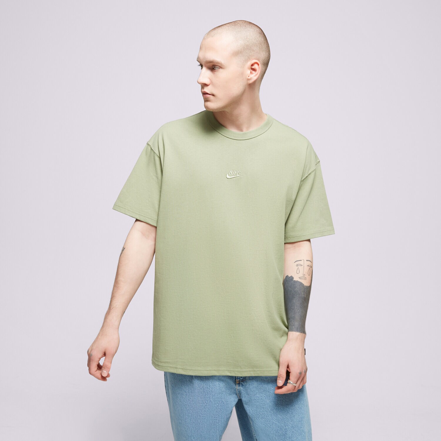 Koszulka, t-shirt sportowy męski NIKE T-SHIRT M NSW PREM ESSNTL SUST TEE DO7392-386 ZIELONY