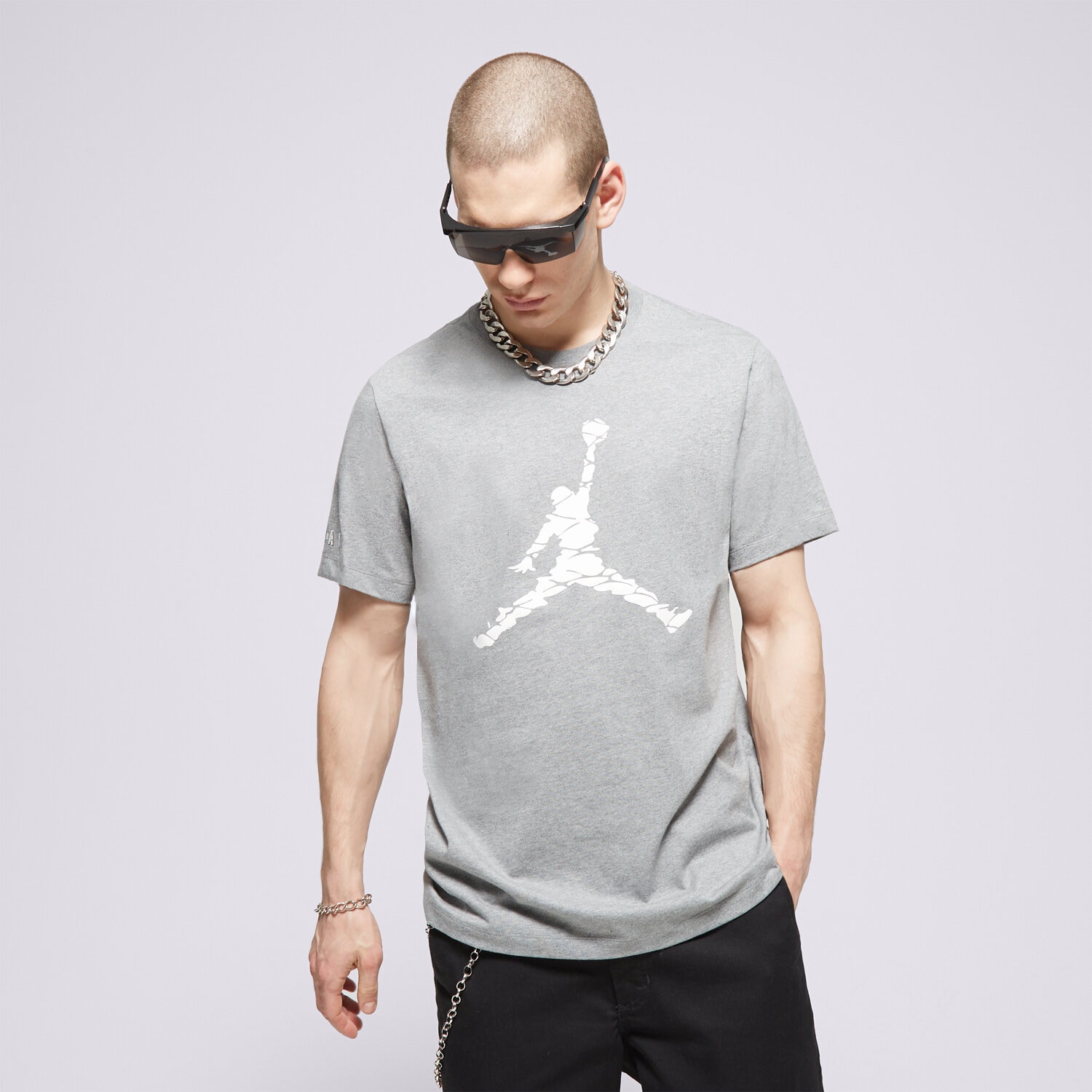 Koszulka, t-shirt sportowy męski JORDAN T-SHIRT M J ESS SS CREW 3 DX9581-091 SZARY