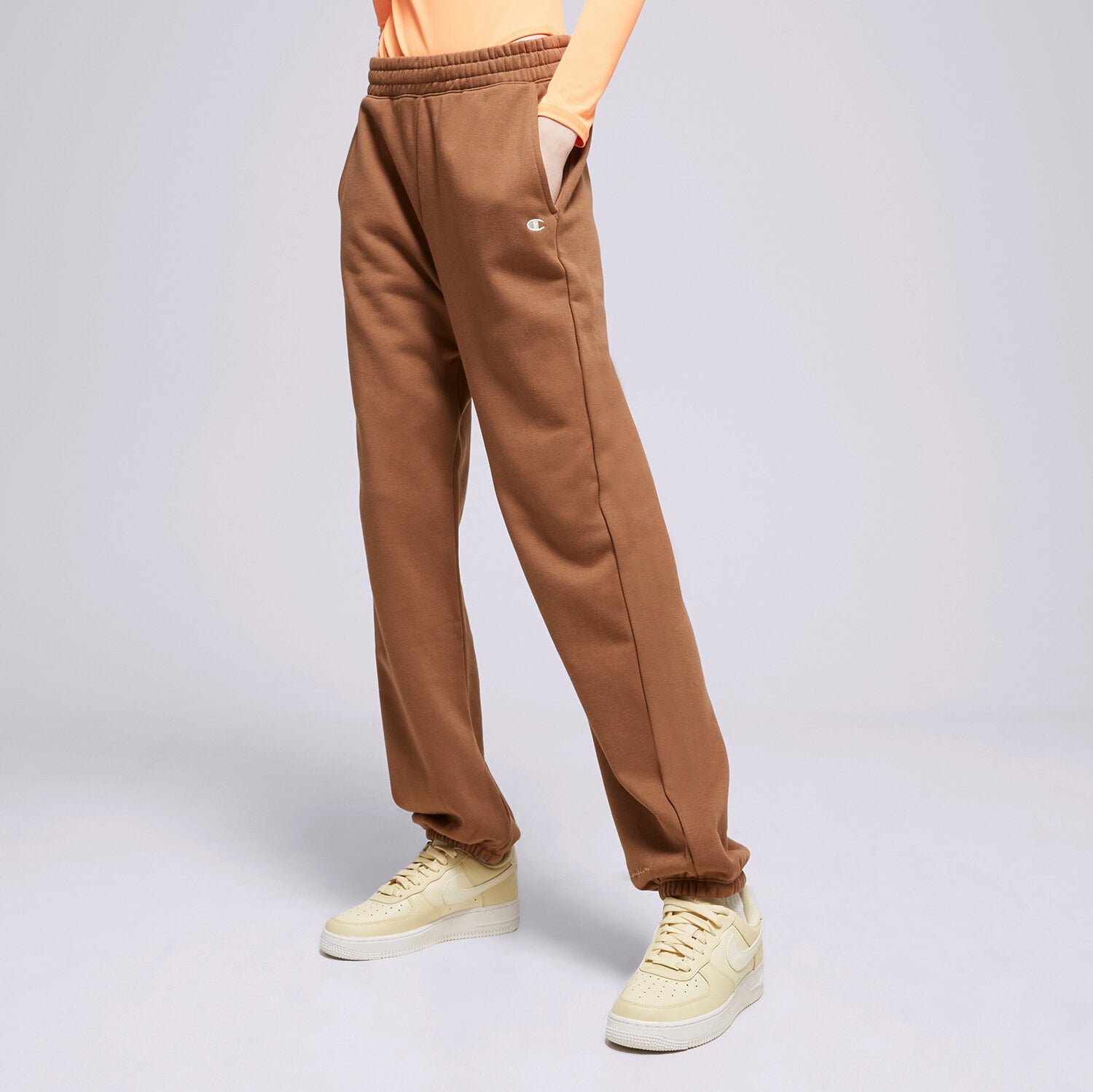 Spodnie sportowe damskie CHAMPION SPODNIE ELASTIC CUFF PANTS 116219MS519 BRĄZOWY