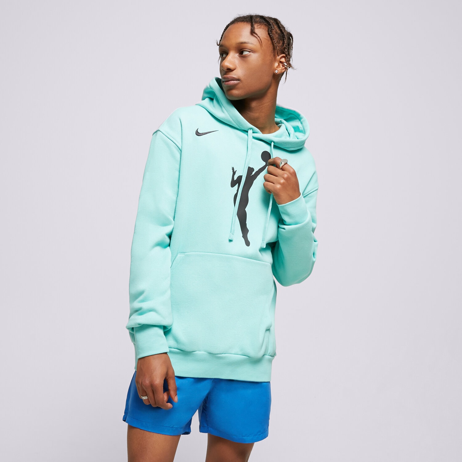 Bluza męska NIKE BLUZA Z KAPTUREM WNBA M NK PO FLC ESSNTL W13 NBA DR9596-305 NIEBIESKI