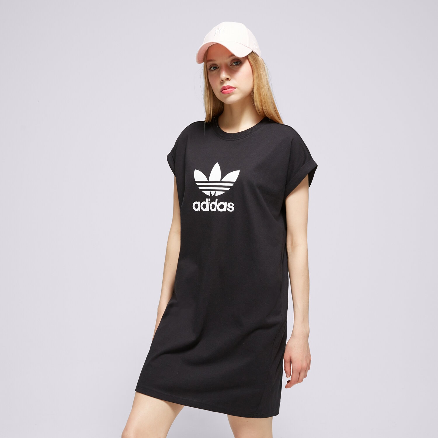 Modna sukienka sportowa ADIDAS SUKIENKA NEW TRFTEEDRESS IC5483 CZARNY