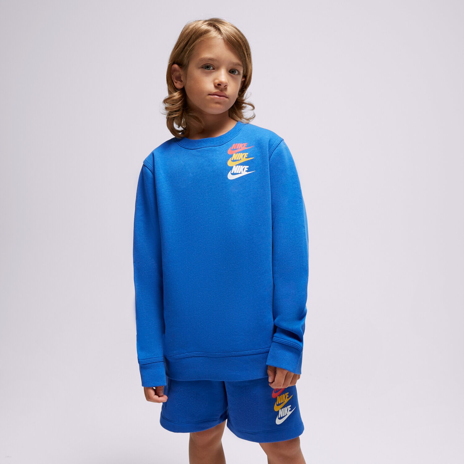 Sportowa bluza dziecięca NIKE BLUZA Z KAPTUREM B NSW SI FLC CREW BB FD1199-480 NIEBIESKI