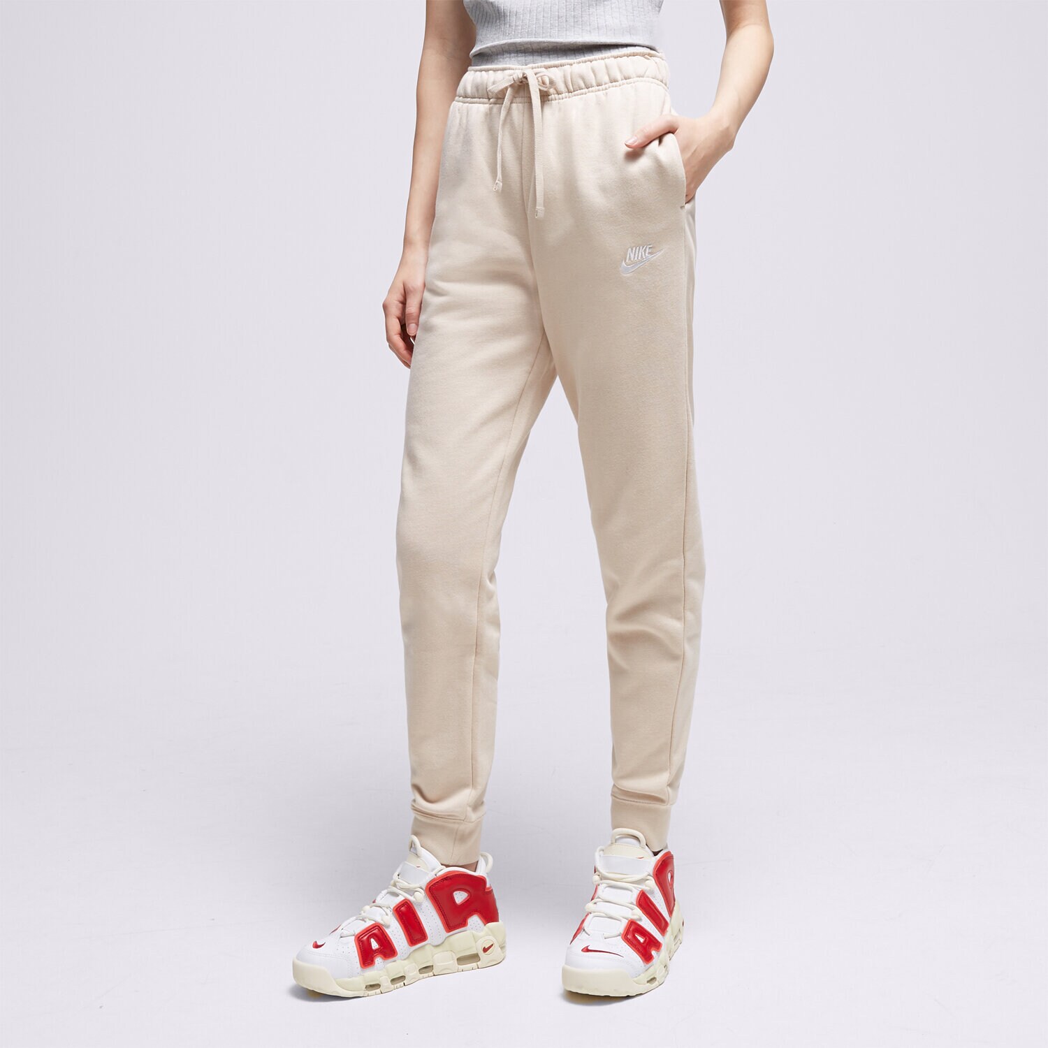 Spodnie sportowe damskie NIKE SPODNIE W NSW CLUB FLC MR DQ5191-126 BEŻOWY